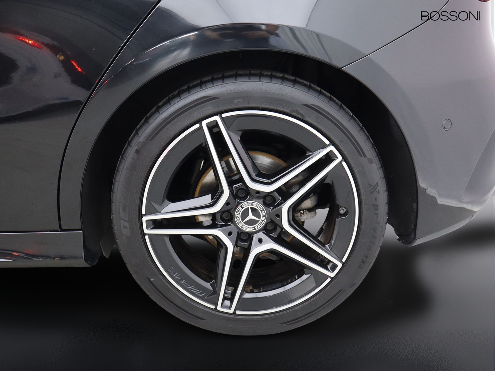 4 - Mercedes Classe A 200 d premium 8g-dct