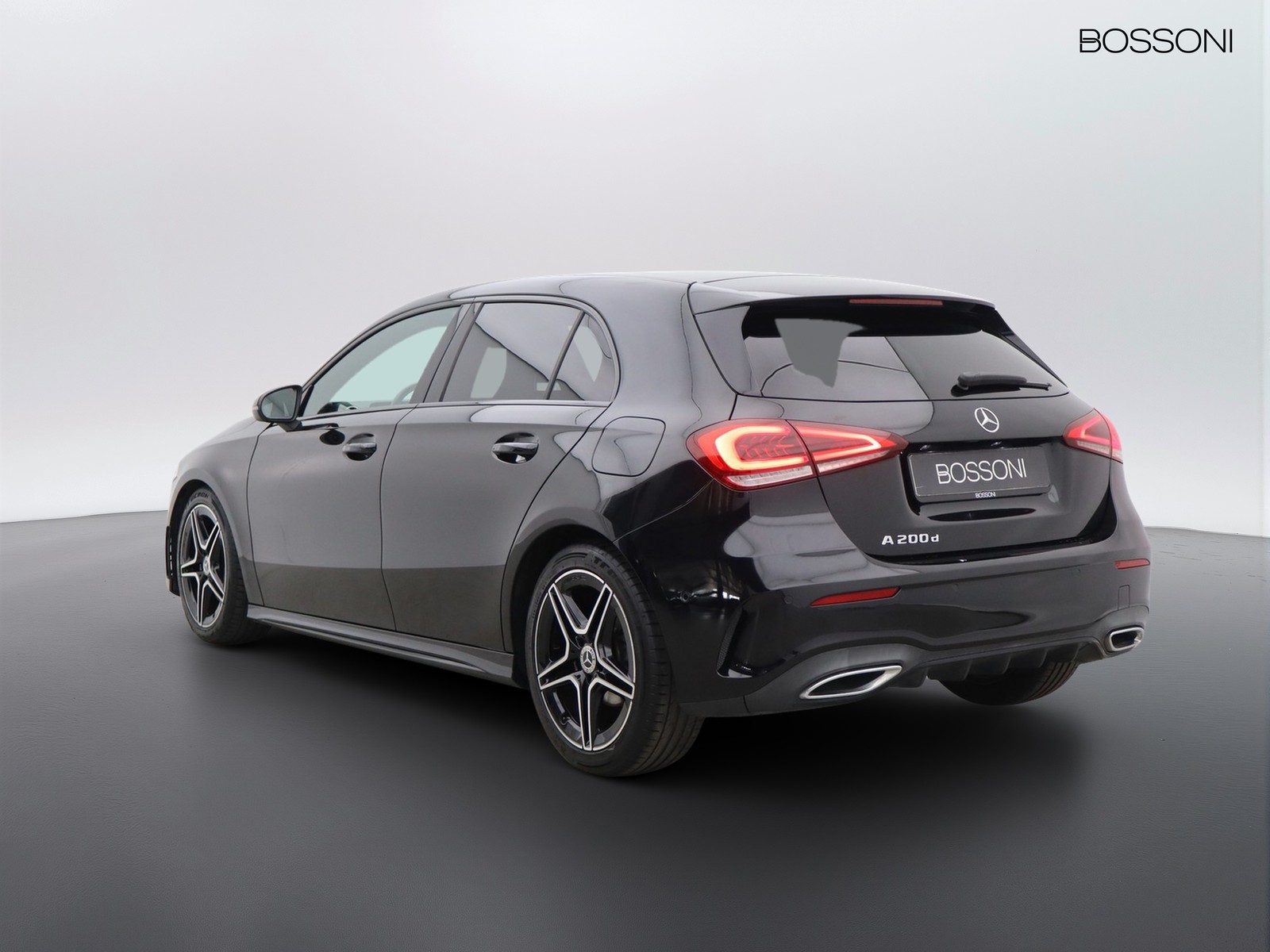 5 - Mercedes Classe A 200 d premium 8g-dct