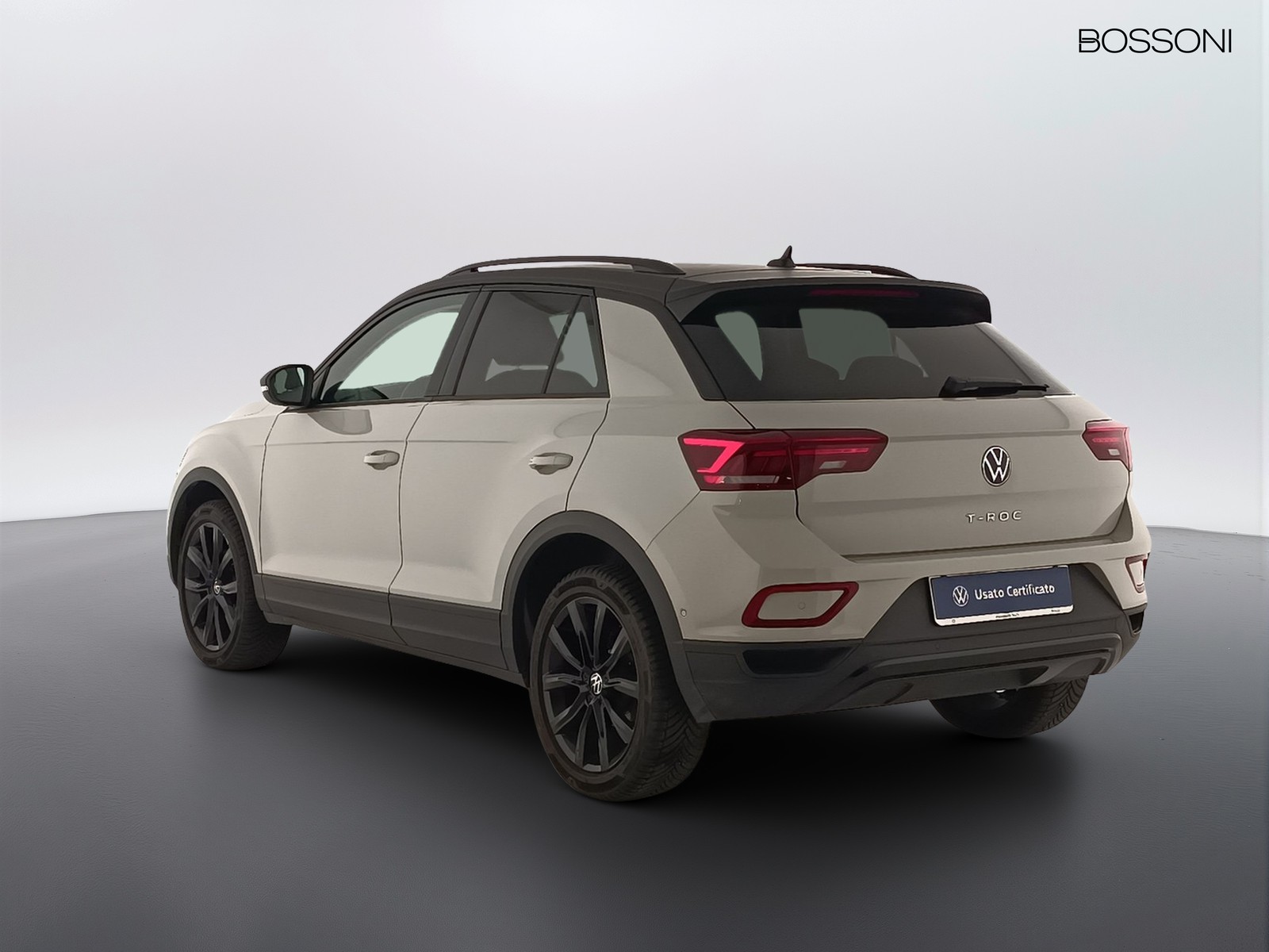 2 - Volkswagen T-Roc 2.0 tdi scr 115cv life