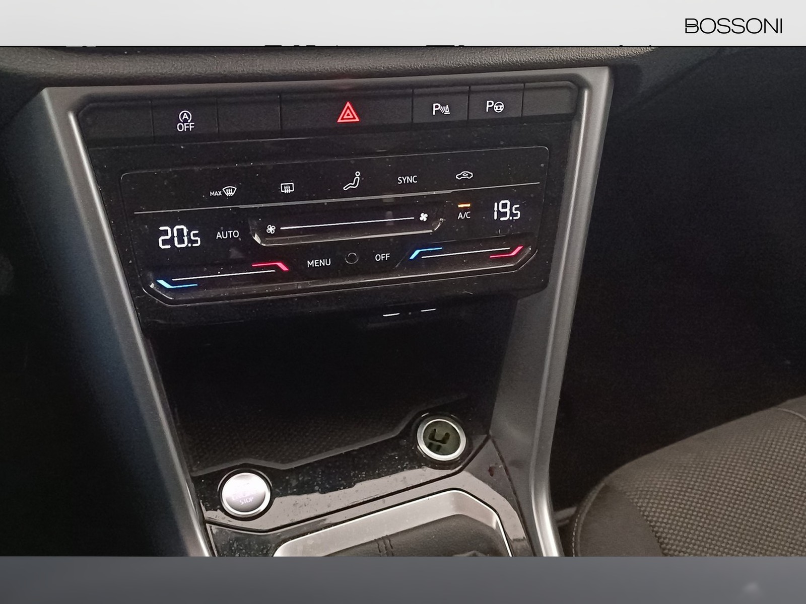 22 - Volkswagen T-Roc 2.0 tdi scr 115cv life