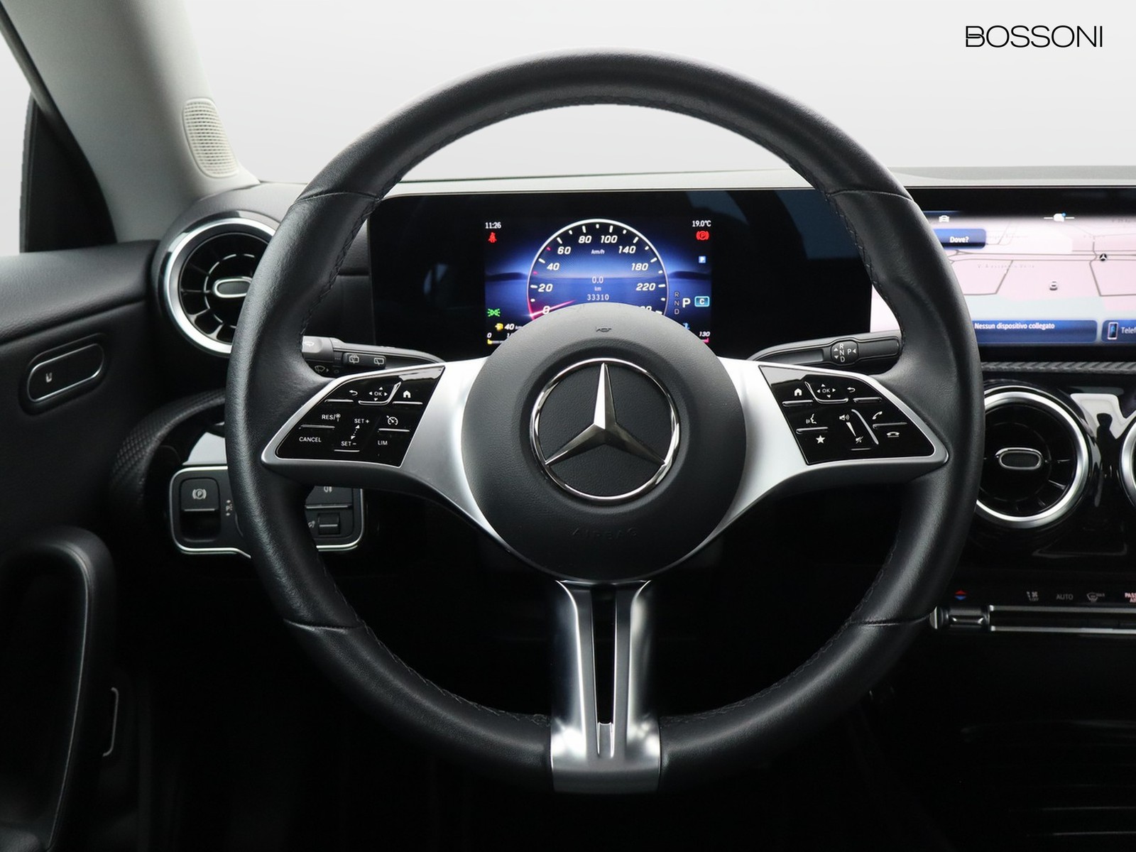 16 - Mercedes CLA shooting brake 180 d advanced 8g-dct