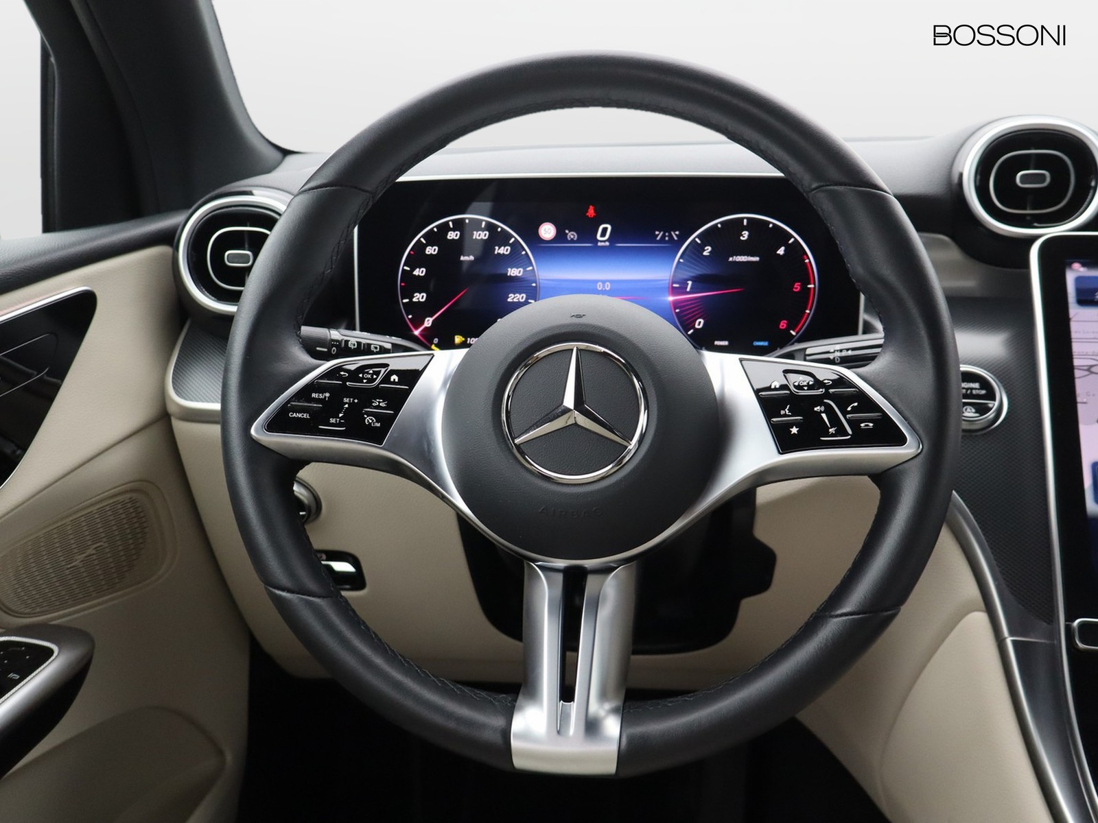 16 - Mercedes GLC suv 220 d advanced 4matic 9g-tronic