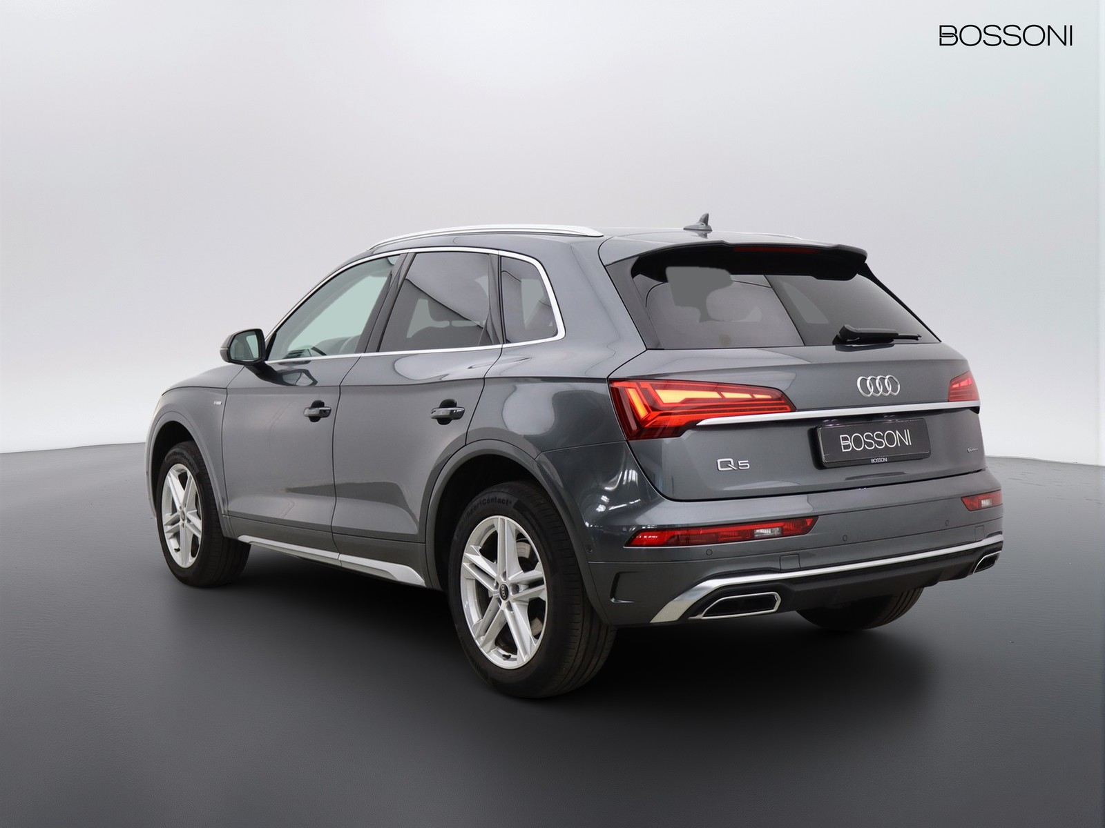 5 - Audi Q5 40 2.0 tdi mhev 12v s line plus quattro s tronic