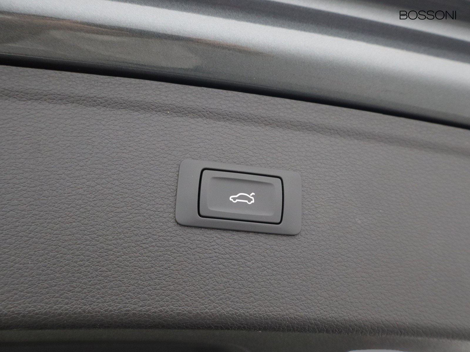 20 - Audi Q5 40 2.0 tdi mhev 12v s line plus quattro s tronic