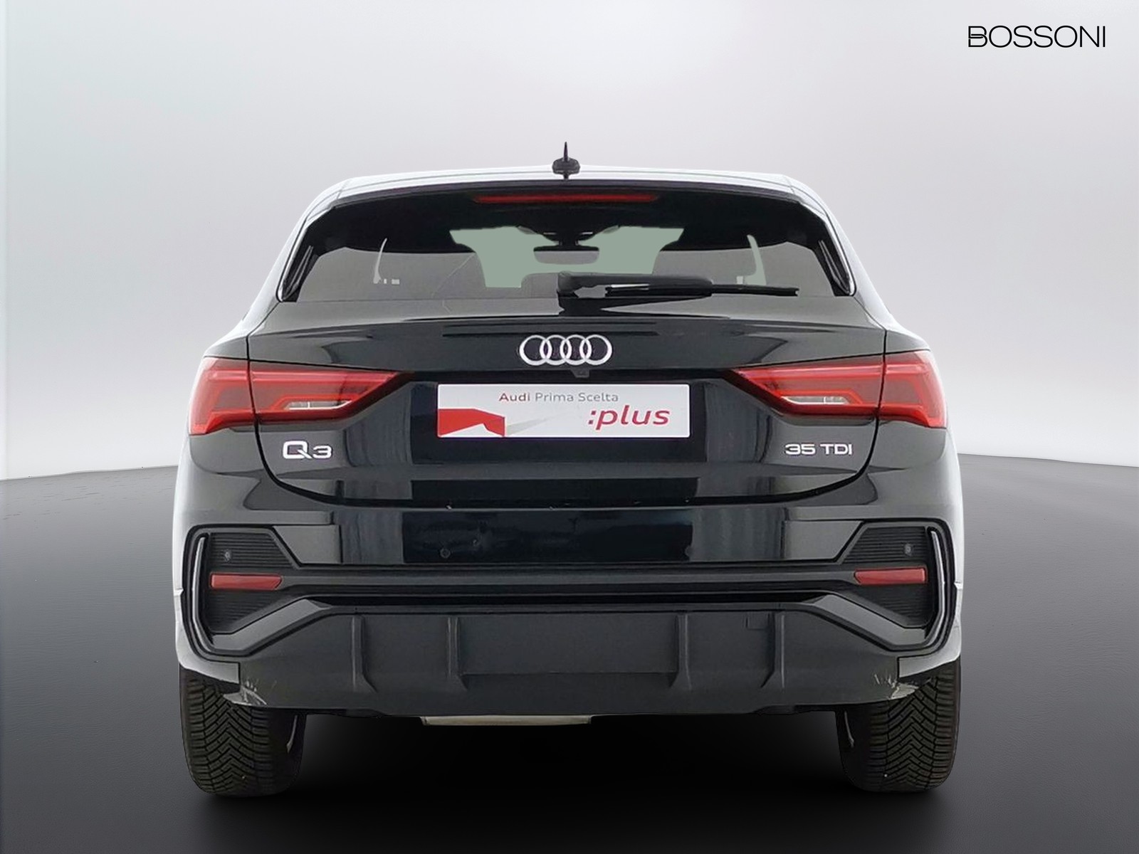 15 - Audi Q3 sportback 35 2.0 tdi s line edition s tronic