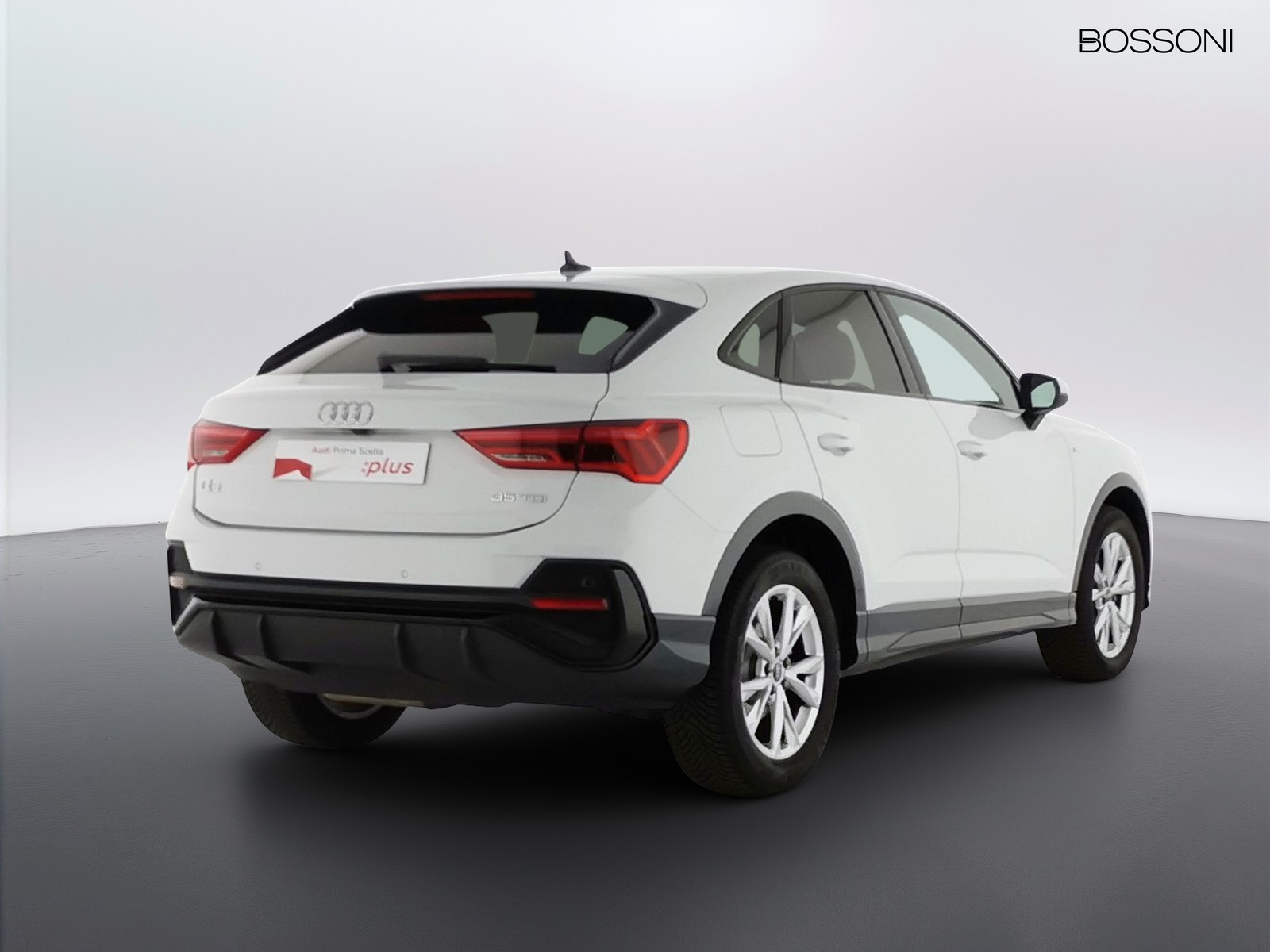 2 - Audi Q3 sportback 35 2.0 tdi s line edition s tronic