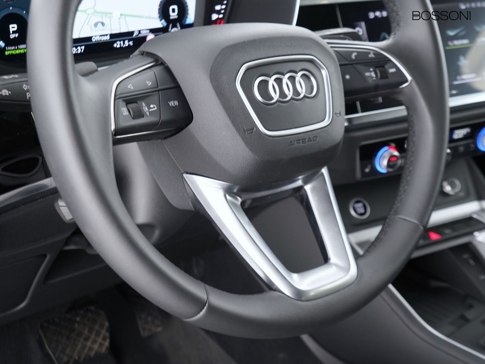 28 - Audi Q3 sportback 35 2.0 tdi s line edition s tronic