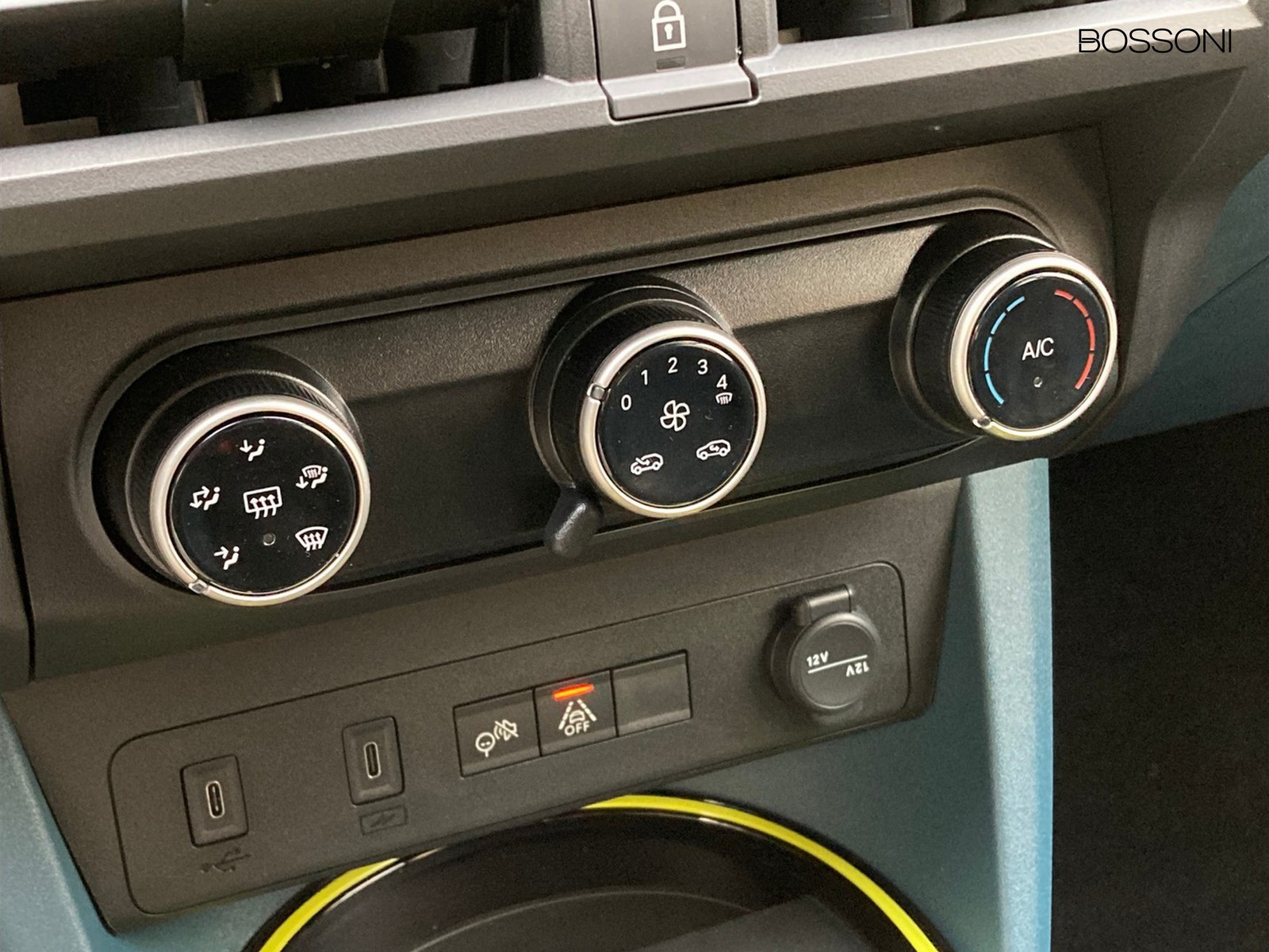 16 - Fiat Grande Panda 1.2 hybrid 110cv icon