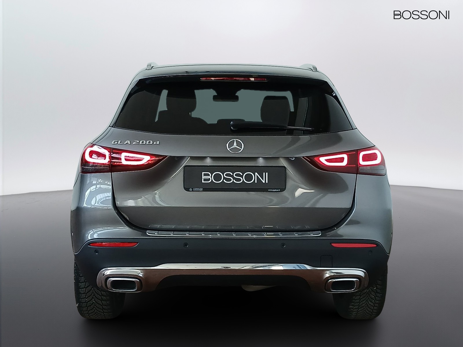 6 - Mercedes GLA 200 d sport plus 8g-dct
