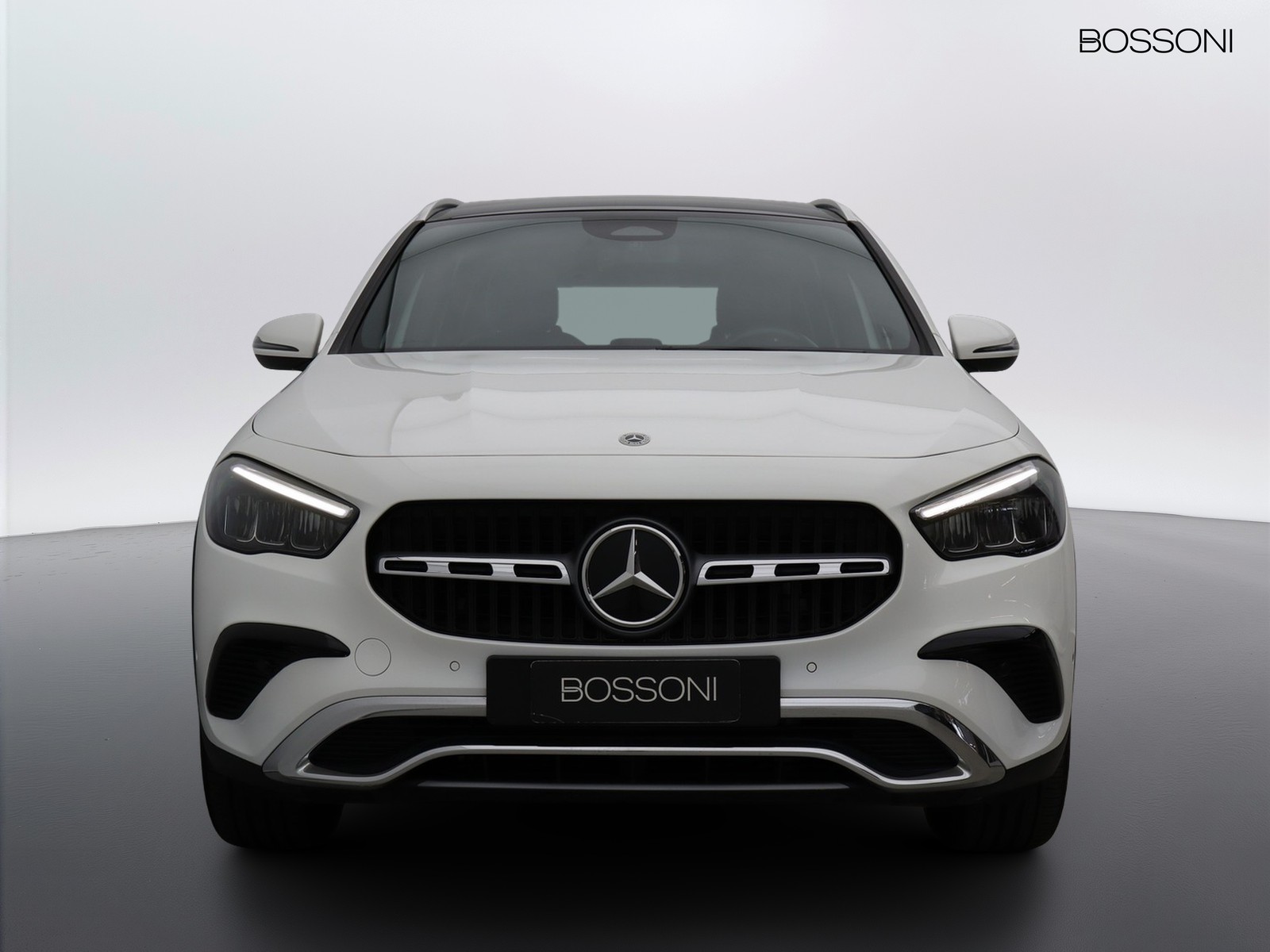 2 - Mercedes GLA 200 d progressive advanced 8g-dct