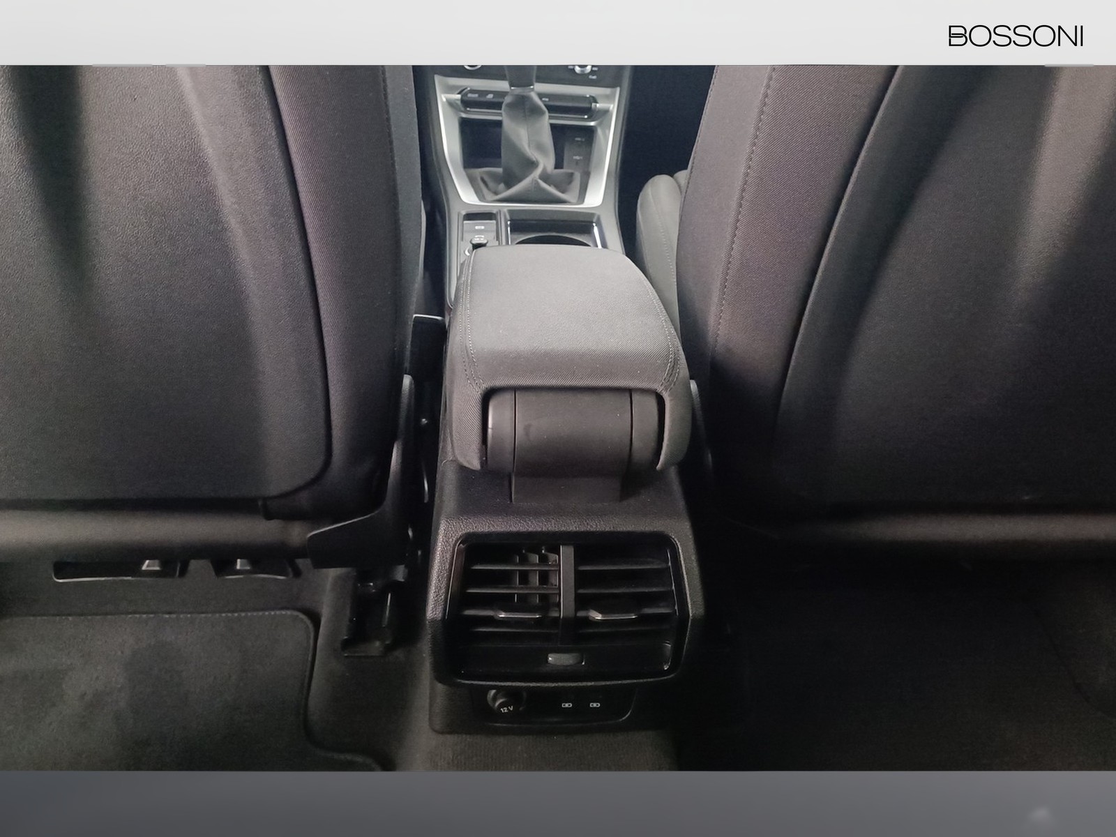 23 - Audi Q3 sportback 35 1.5 tfsi evo2 s line edition