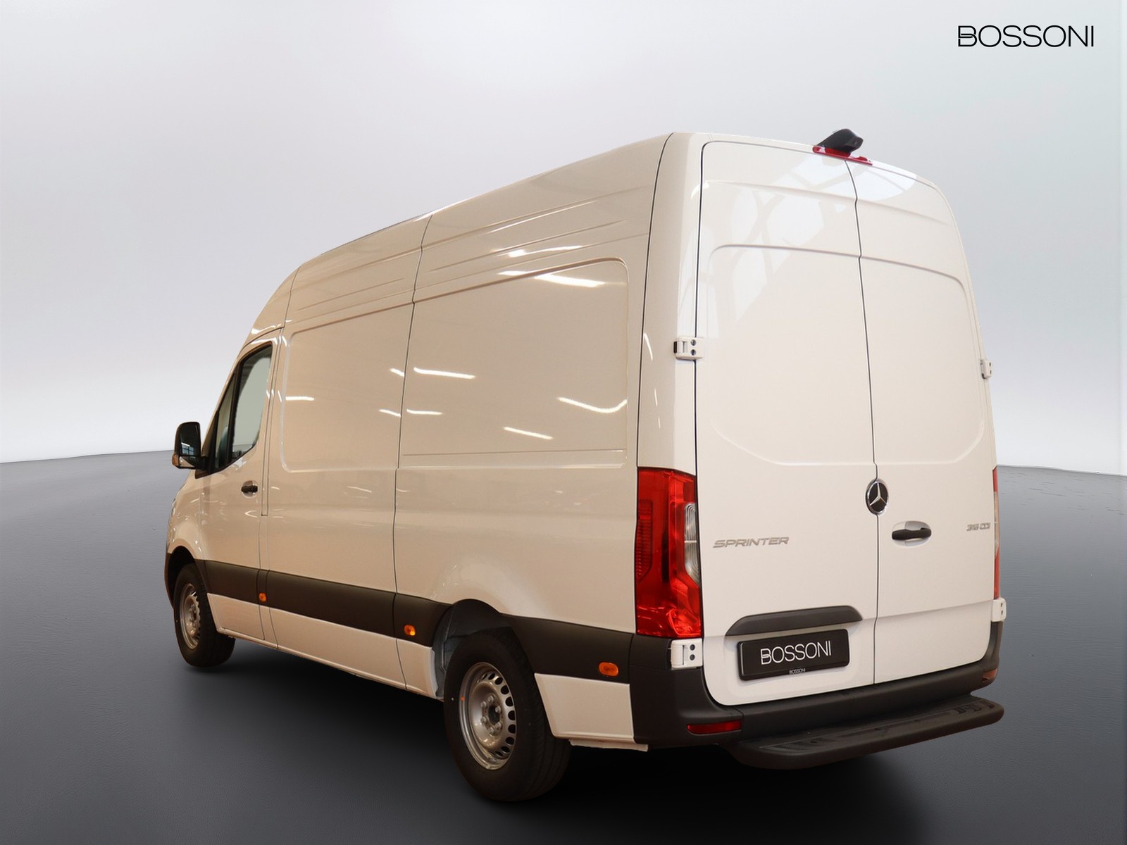 4 - Mercedes Vans Sprinter 315 rwd 2.0 cdi dc 37/35 pro