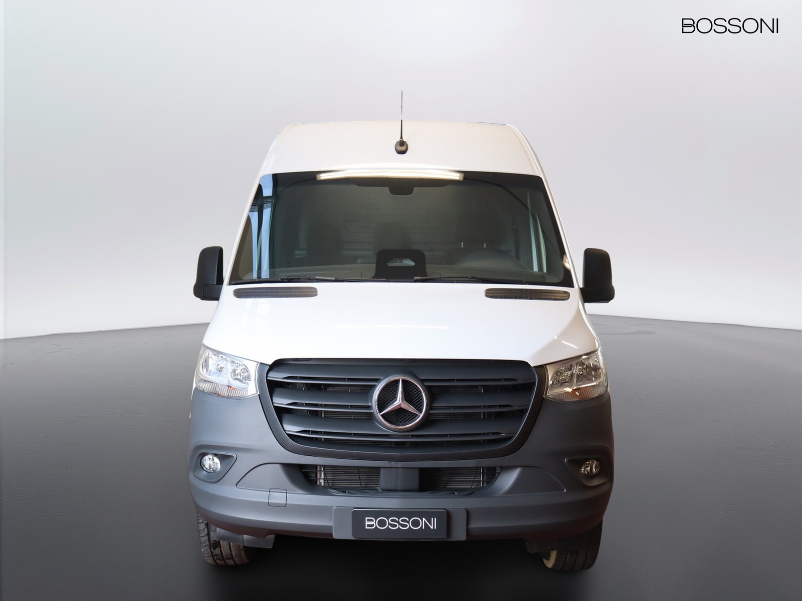 2 - Mercedes Vans Sprinter 315 rwd 2.0 cdi dc 43/35 pro