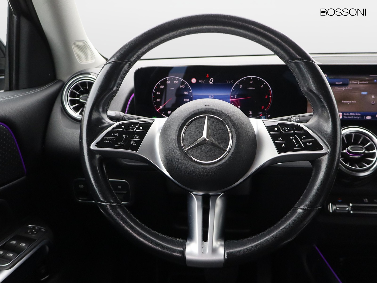 17 - Mercedes GLB 200 d progressive advanced plus 4matic 8g-dct