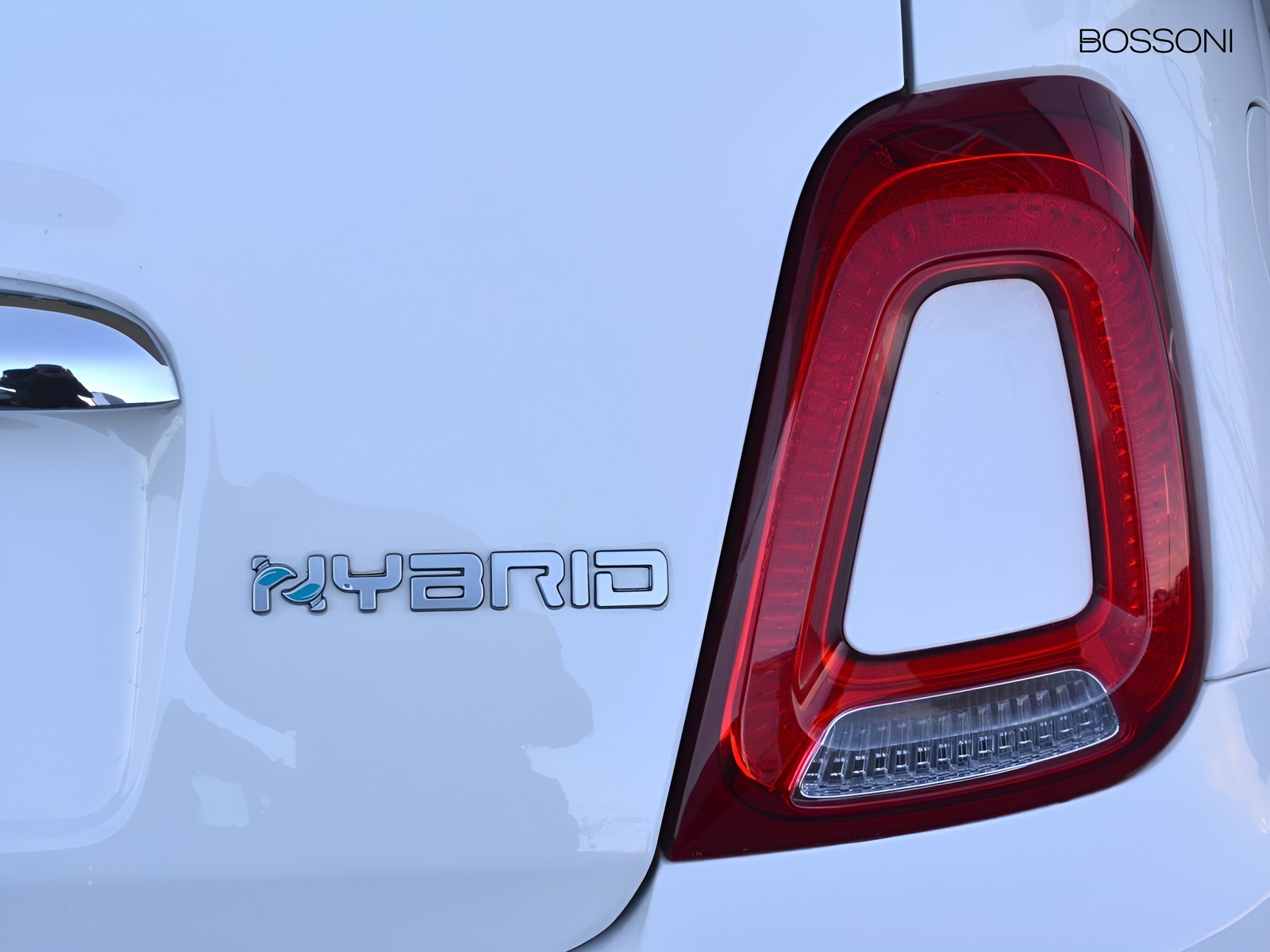 24 - Fiat 500 1.0 firefly hybrid 70cv