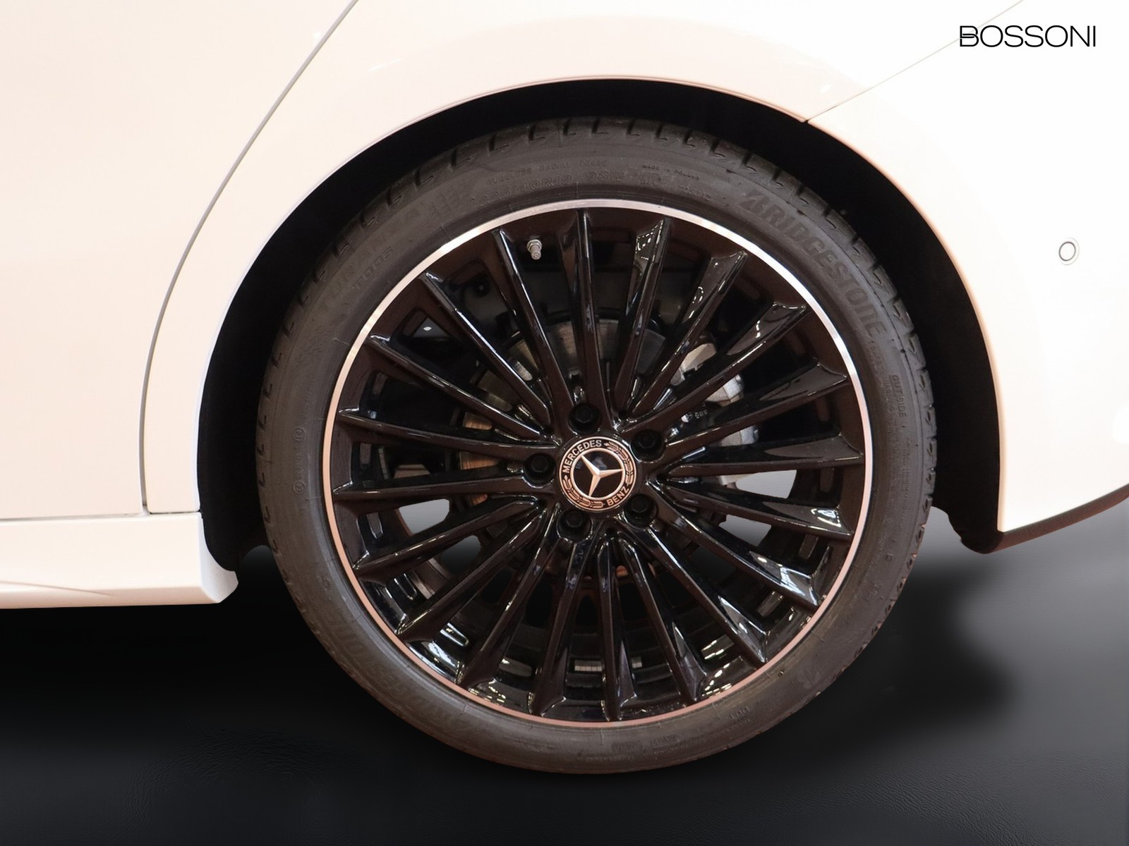 4 - Mercedes Classe A 200 d amg line premium speedshift dct amg 8g