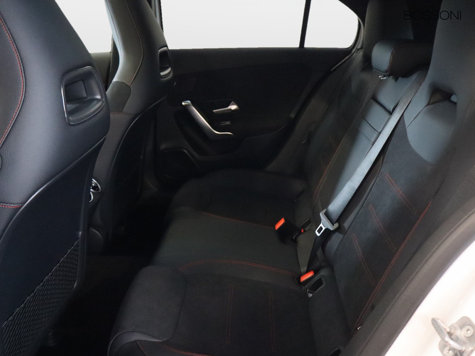 8 - Mercedes Classe A 200 d amg line premium speedshift dct amg 8g