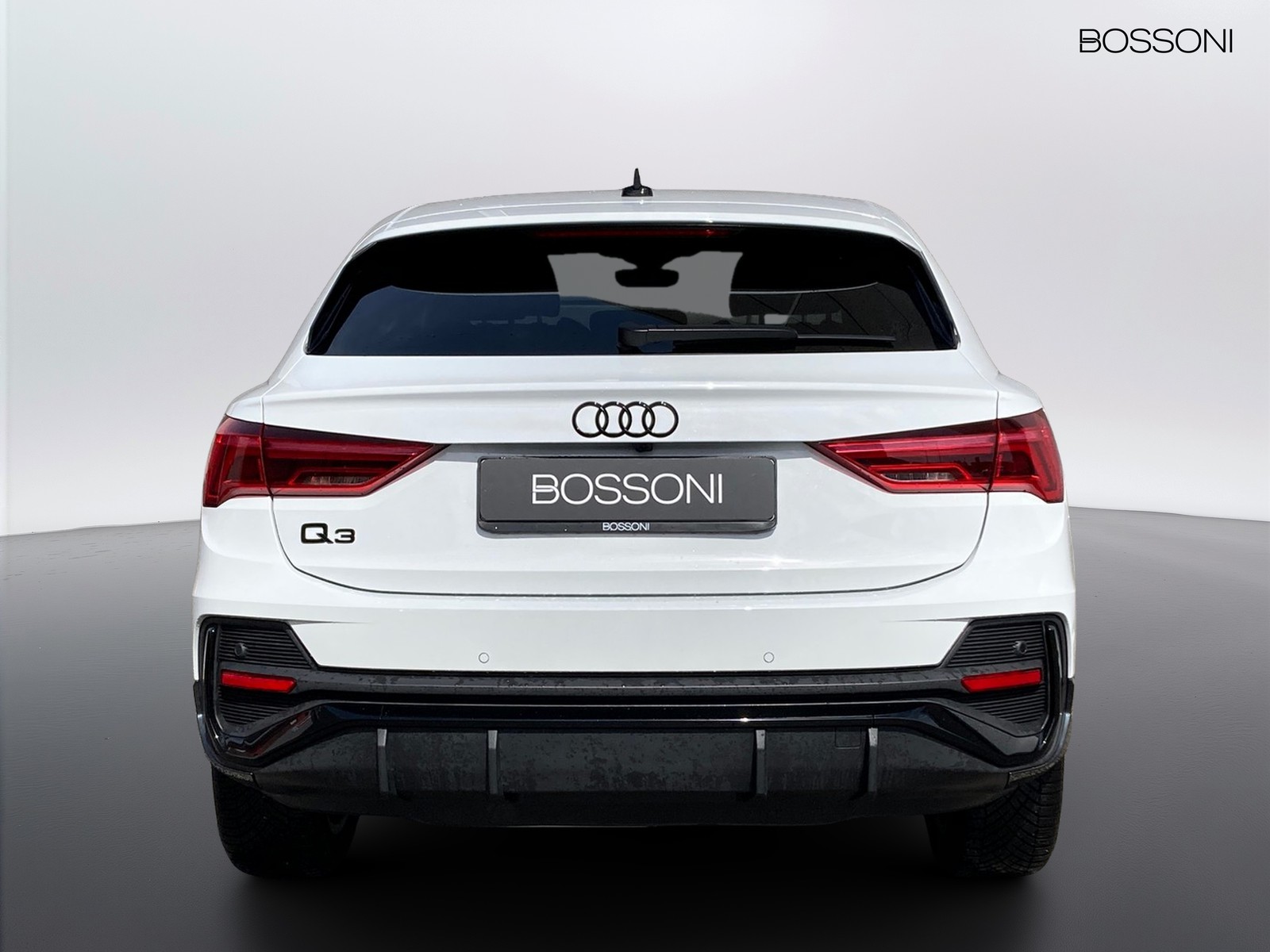4 - Audi Q3 sportback 35 2.0 tdi s line edition s tronic
