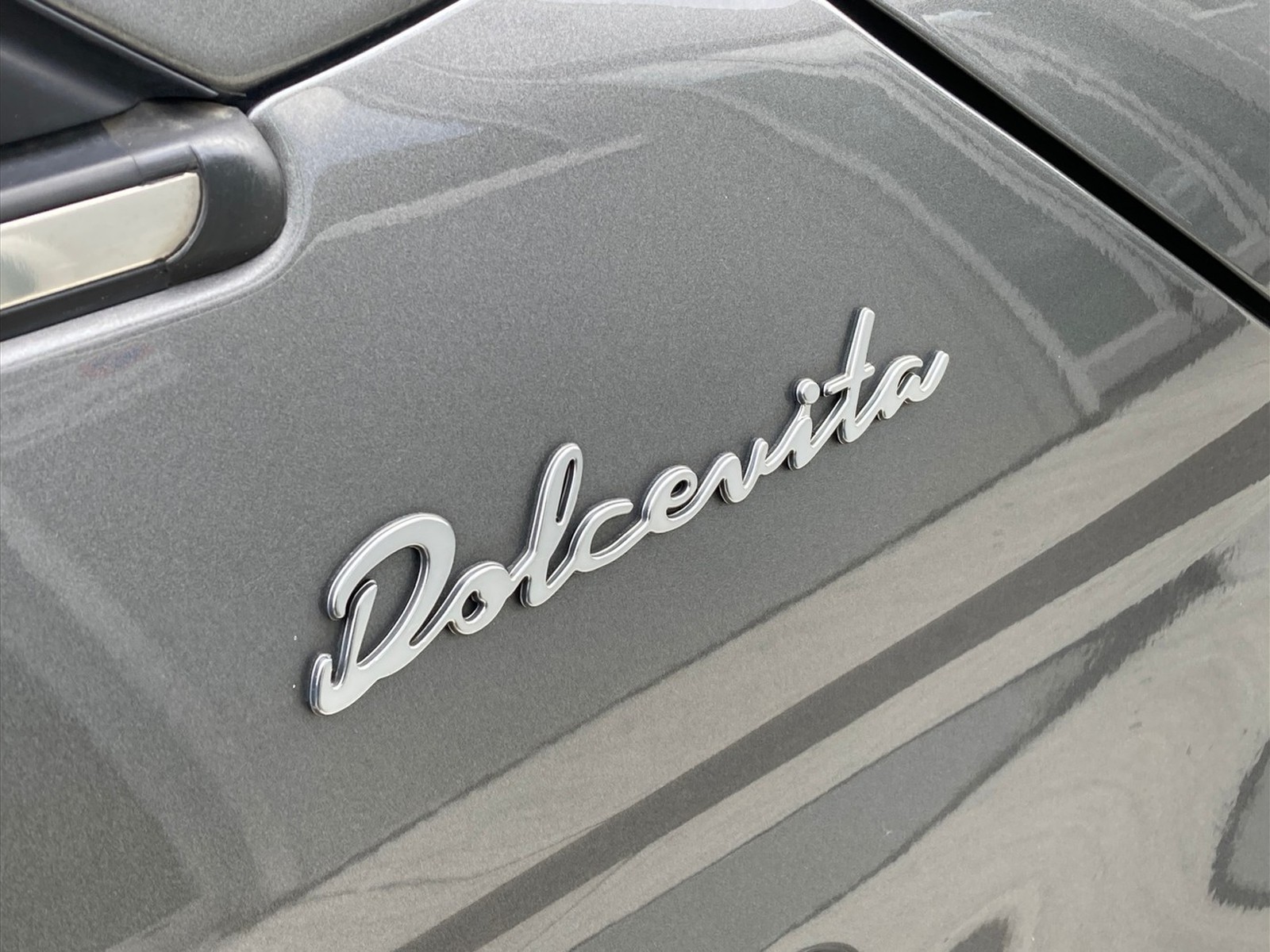 26 - Fiat 500 1.0 firefly hybrid 70cv dolcevita