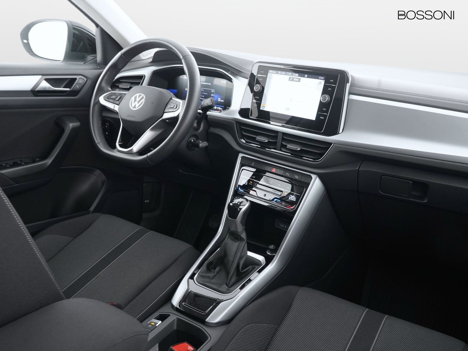 6 - Volkswagen T-Roc 1.0 tsi sport