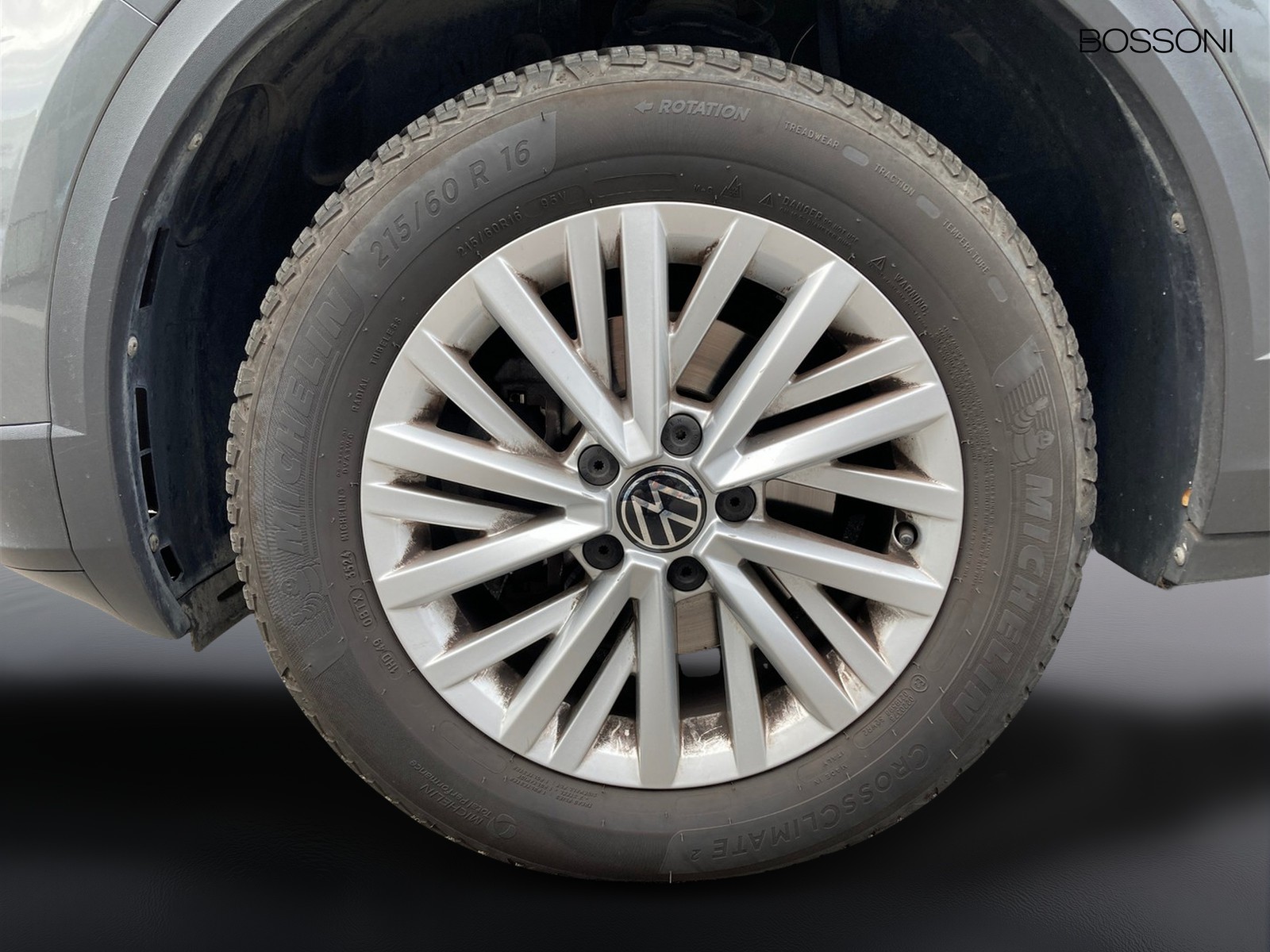6 - Volkswagen T-Roc 2.0 tdi scr 115cv business