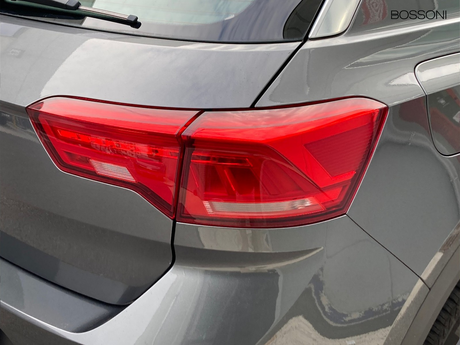 21 - Volkswagen T-Roc 2.0 tdi scr 115cv business