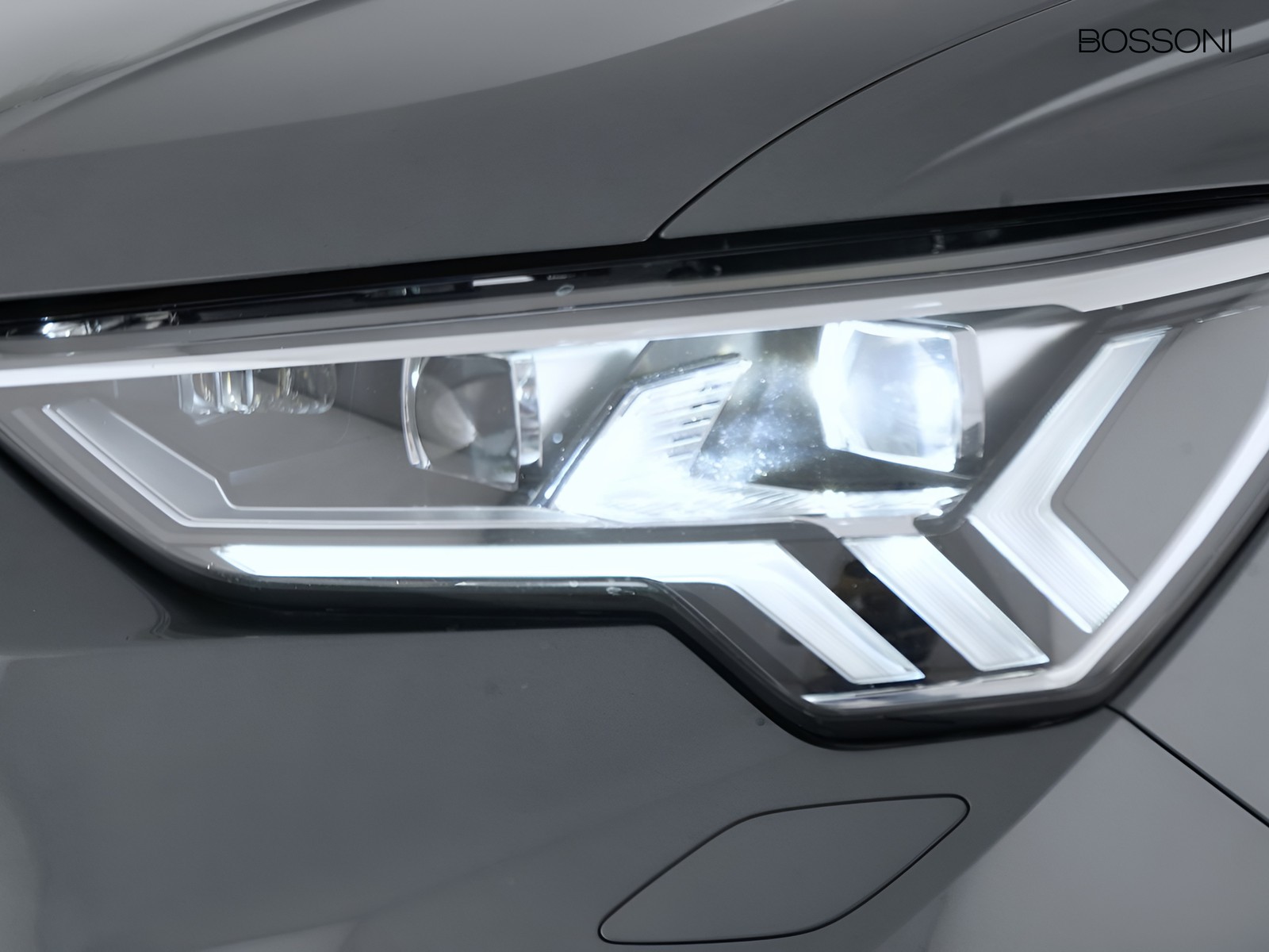 6 - Audi Q3 sportback 40 2.0 tdi 193cv s line edition quattro s tronic