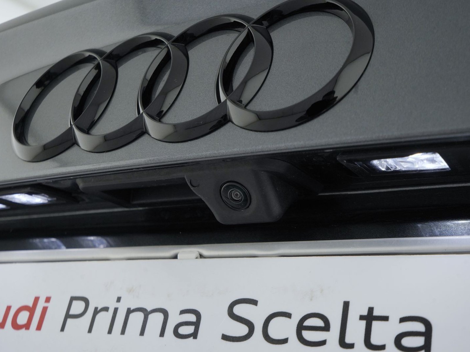 34 - Audi Q3 sportback 40 2.0 tdi 193cv s line edition quattro s tronic