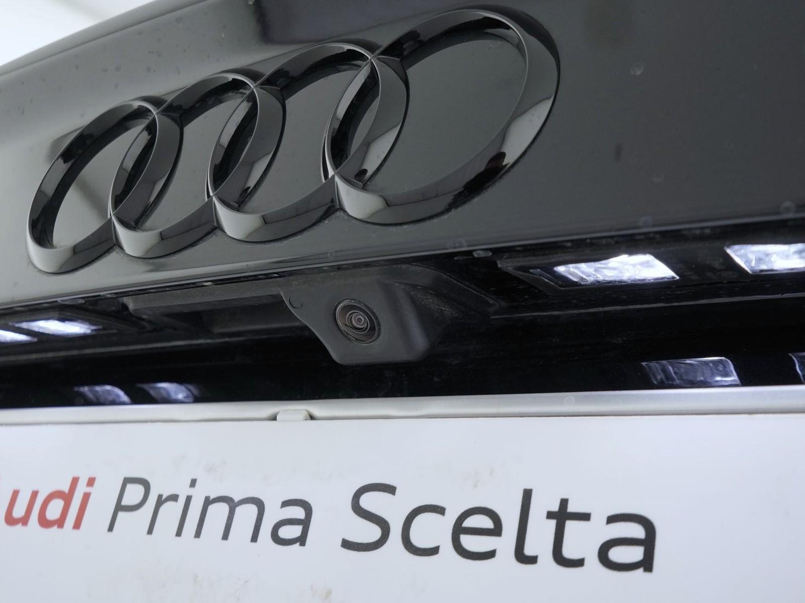 34 - Audi Q3 sportback 40 2.0 tdi 193cv s line edition quattro s tronic