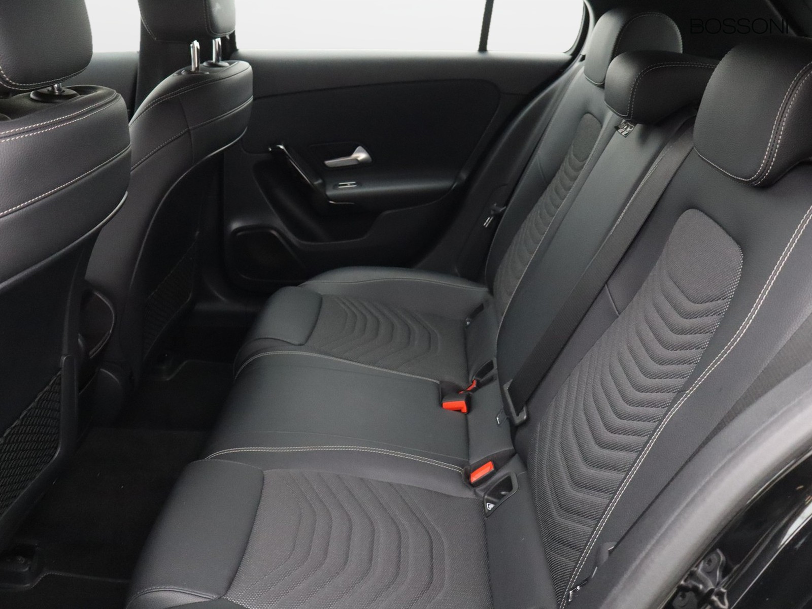 8 - Mercedes Classe A 180 d executive 7g-dct
