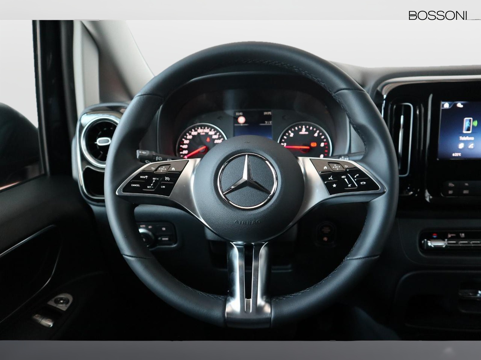 14 - Mercedes Vans Vito mixto 116 cdi long select 9g-tronic