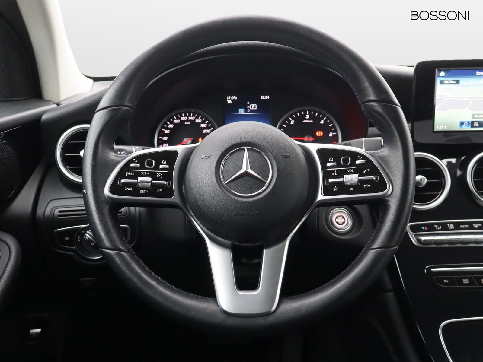 15 - Mercedes GLC suv 220 d business 4matic 9g-tronic plus