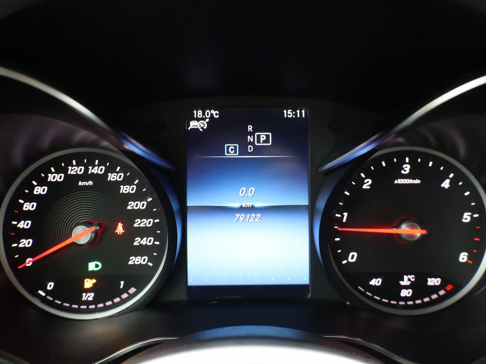 9 - Mercedes GLC coupe 200 d business 4matic 9g-tronic plus