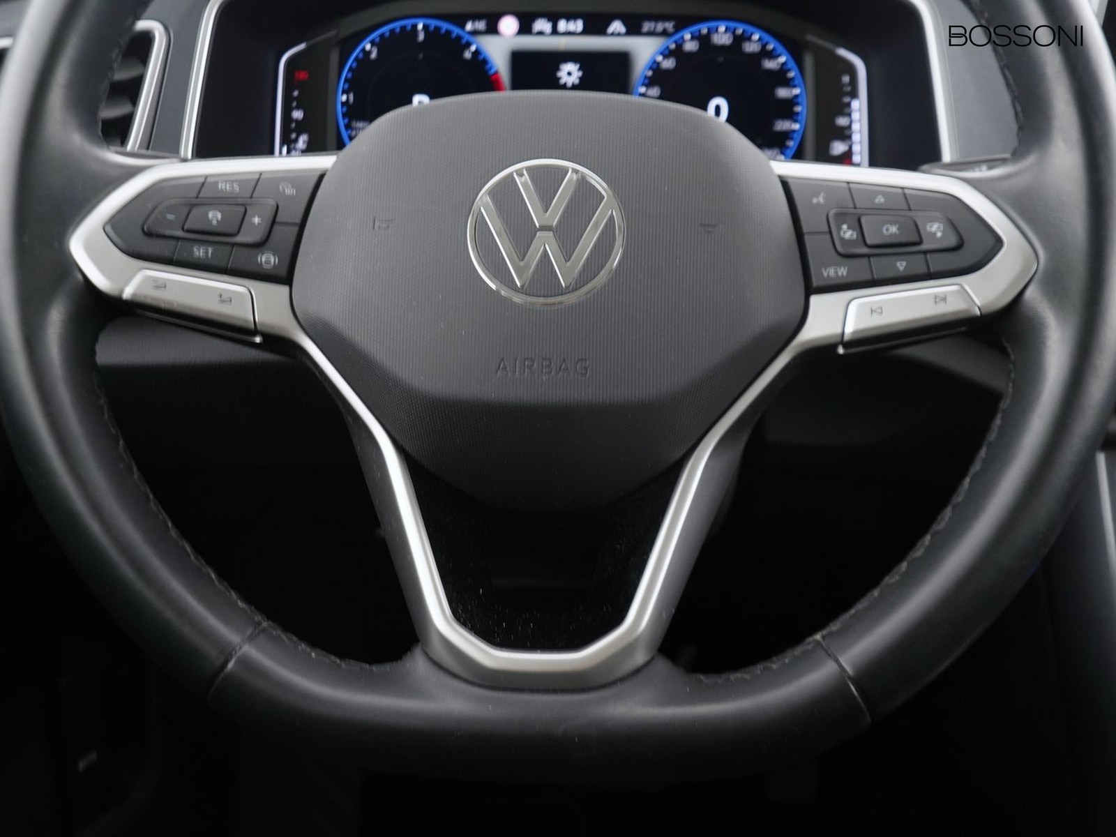 15 - Volkswagen T-Roc 2.0 tdi scr 150cv style 4motion dsg