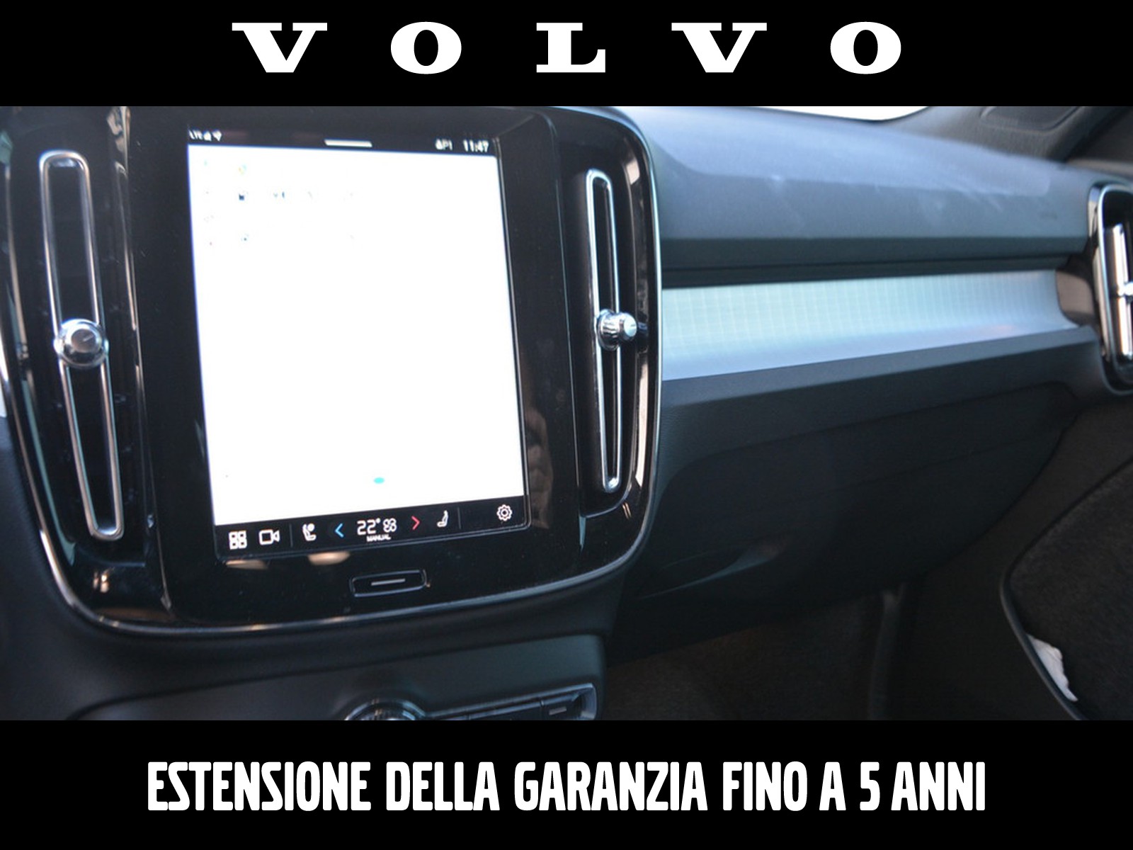 11 - Volvo XC40 2.0 b3 core automatico