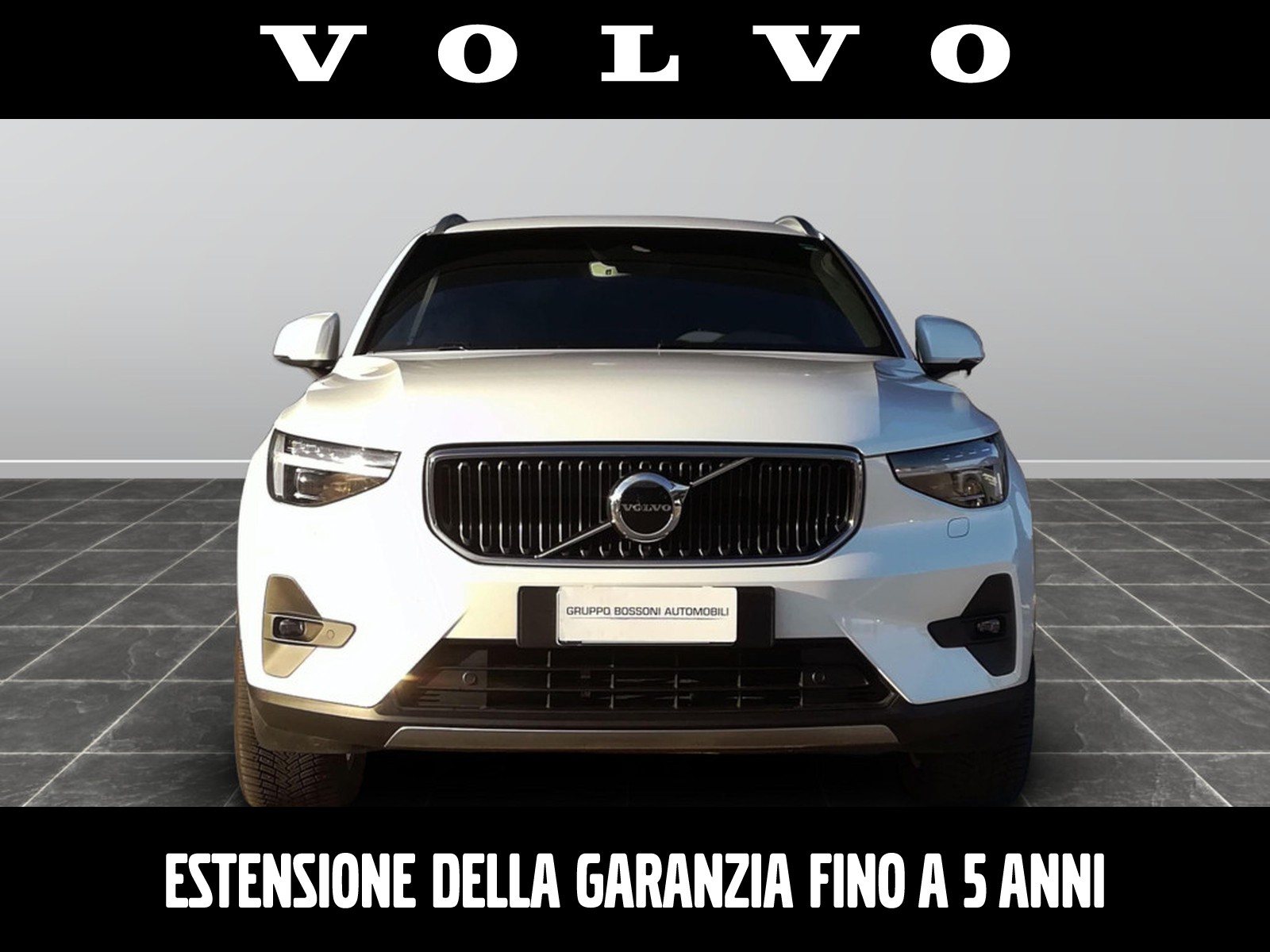 2 - Volvo XC40 2.0 b3 core automatico