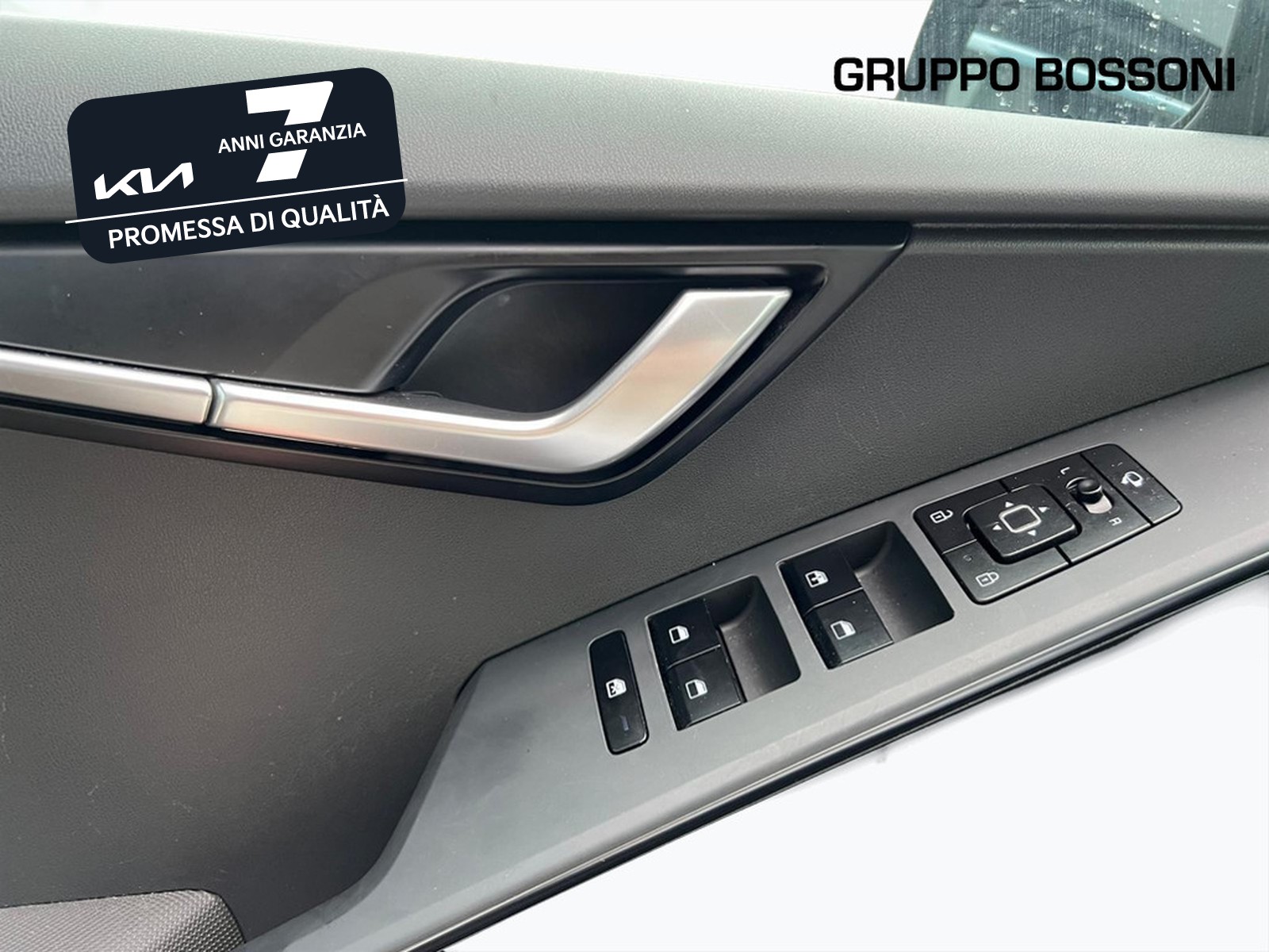 12 - Kia Niro 1.6 gdi hybrid 129cv business dct6