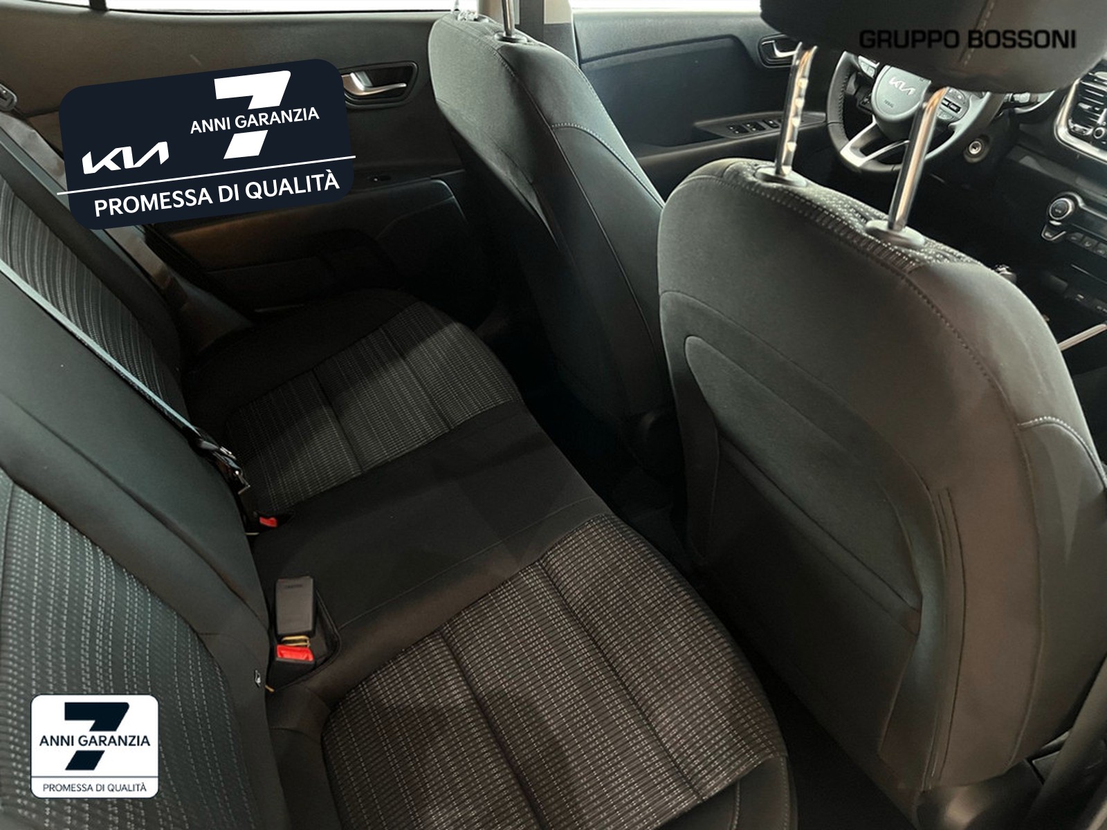 8 - Kia Stonic 1.2 mpi gpl 78cv style special edition