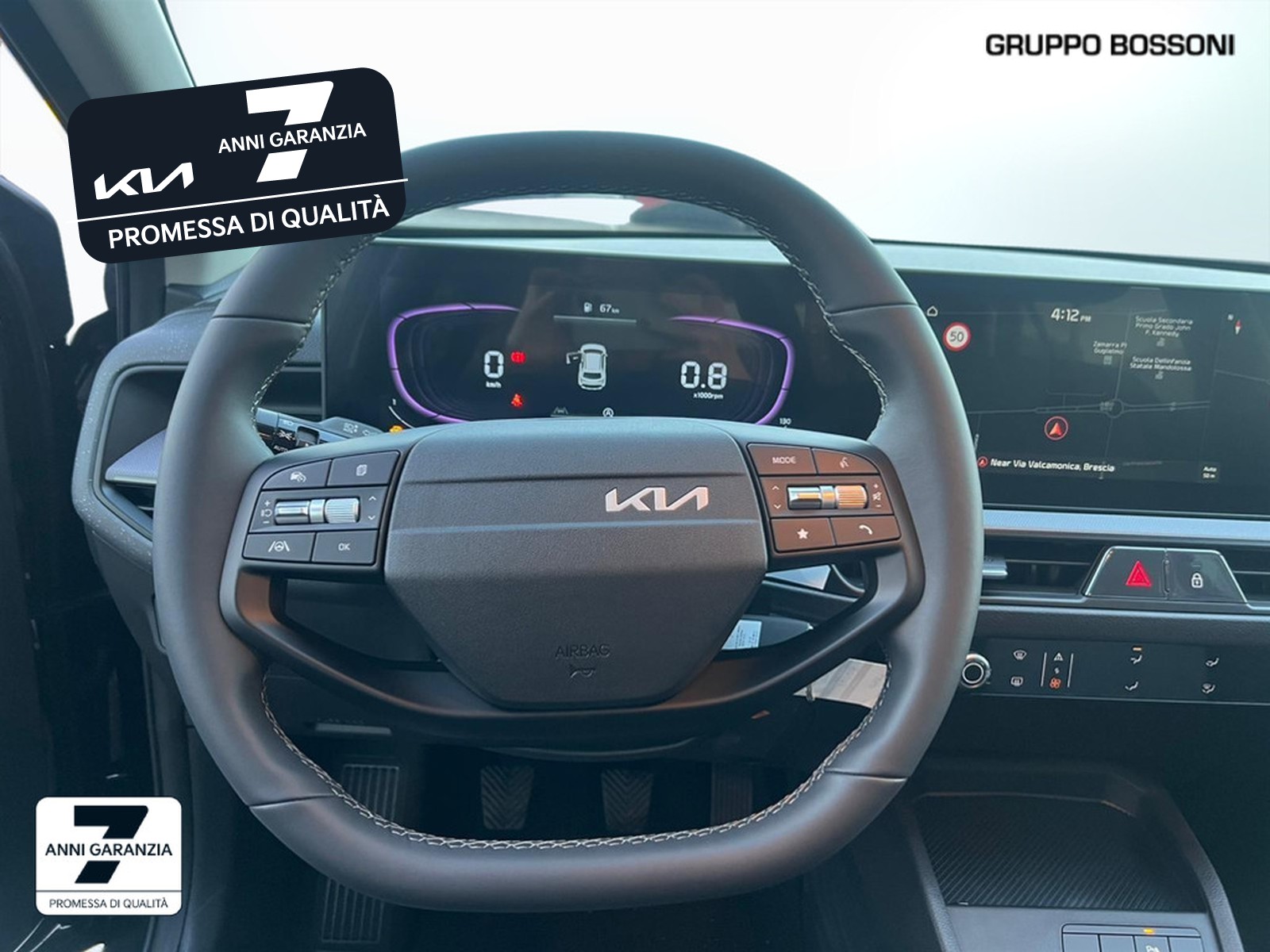 9 - Kia Stonic 1.0 t-gdi urban