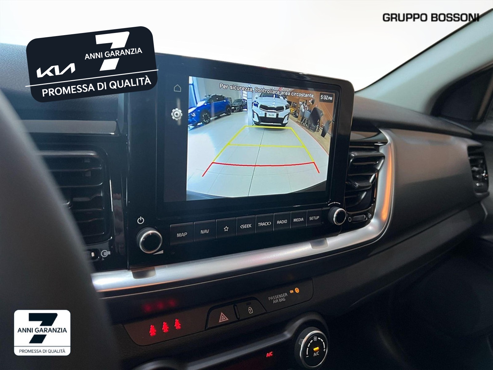 12 - Kia Stonic 1.2 mpi gpl 78cv style special edition