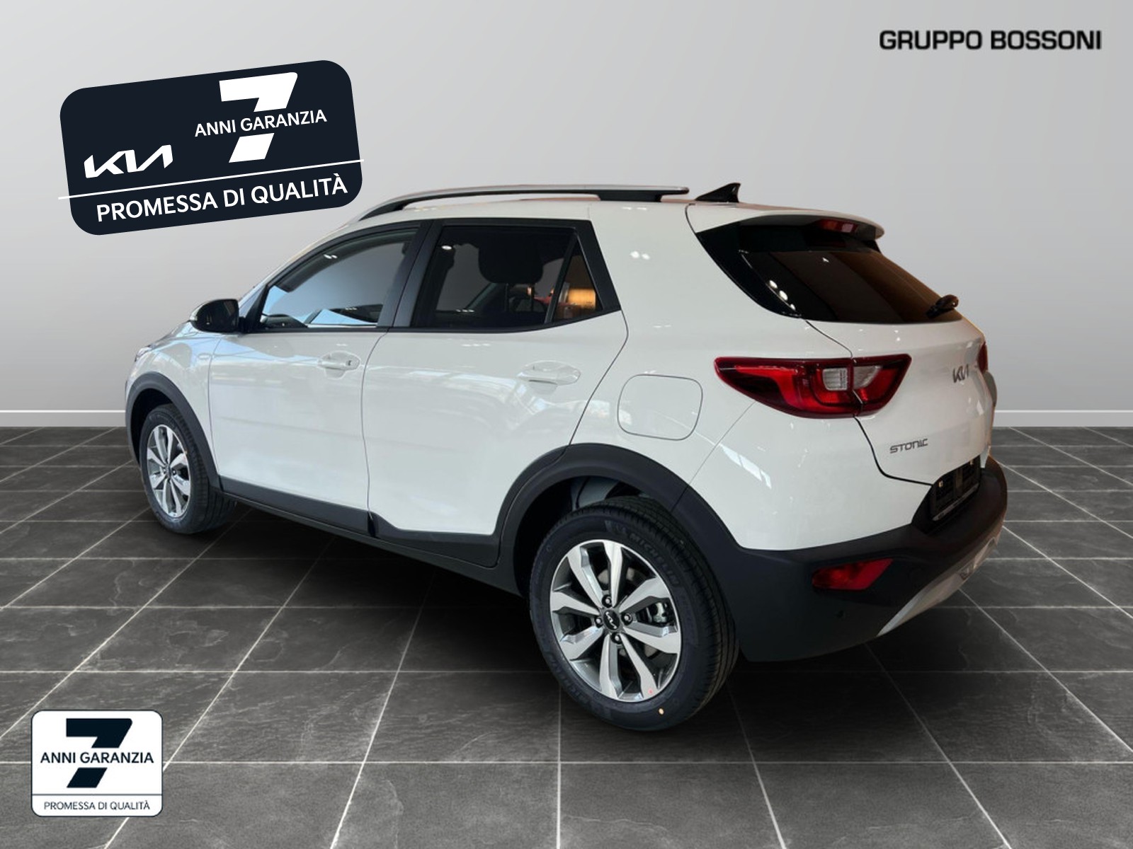 4 - Kia Stonic 1.2 mpi gpl 78cv style special edition