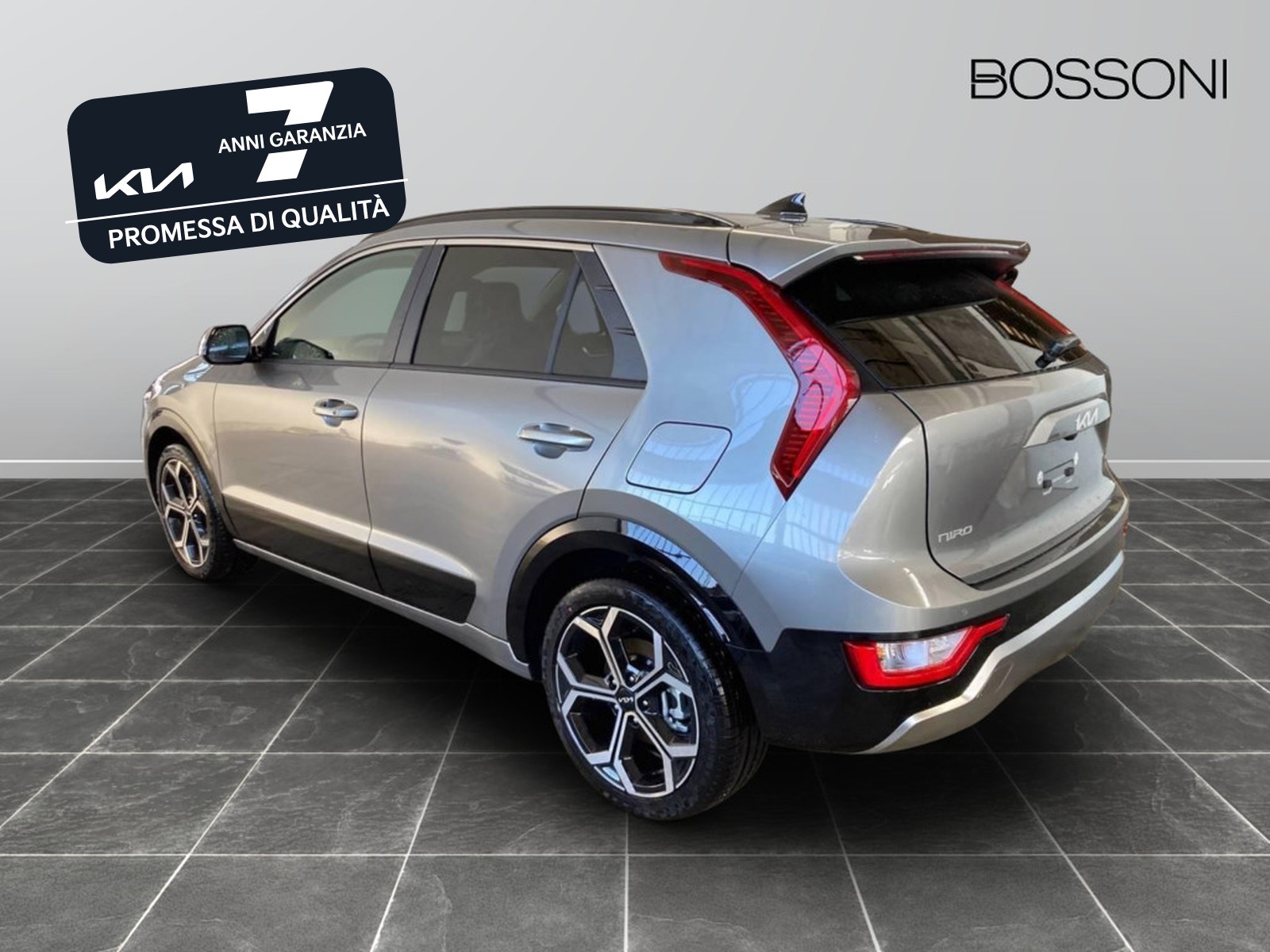 4 - Kia Niro 1.6 gdi hybrid 129cv style dct6