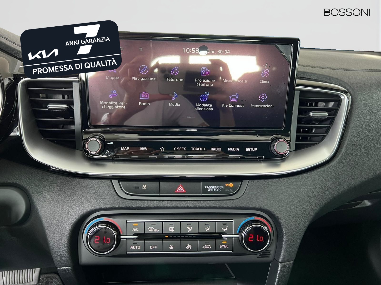 11 - Kia Xceed 1.0 t-gdi gpl 94cv business mt