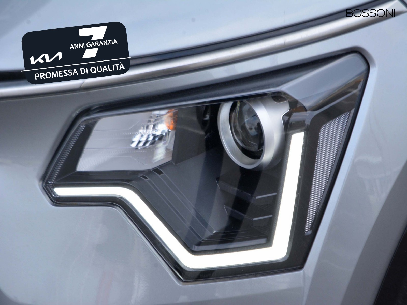 22 - Kia Niro 1.6 gdi hev tri-fuel 126cv style dct6