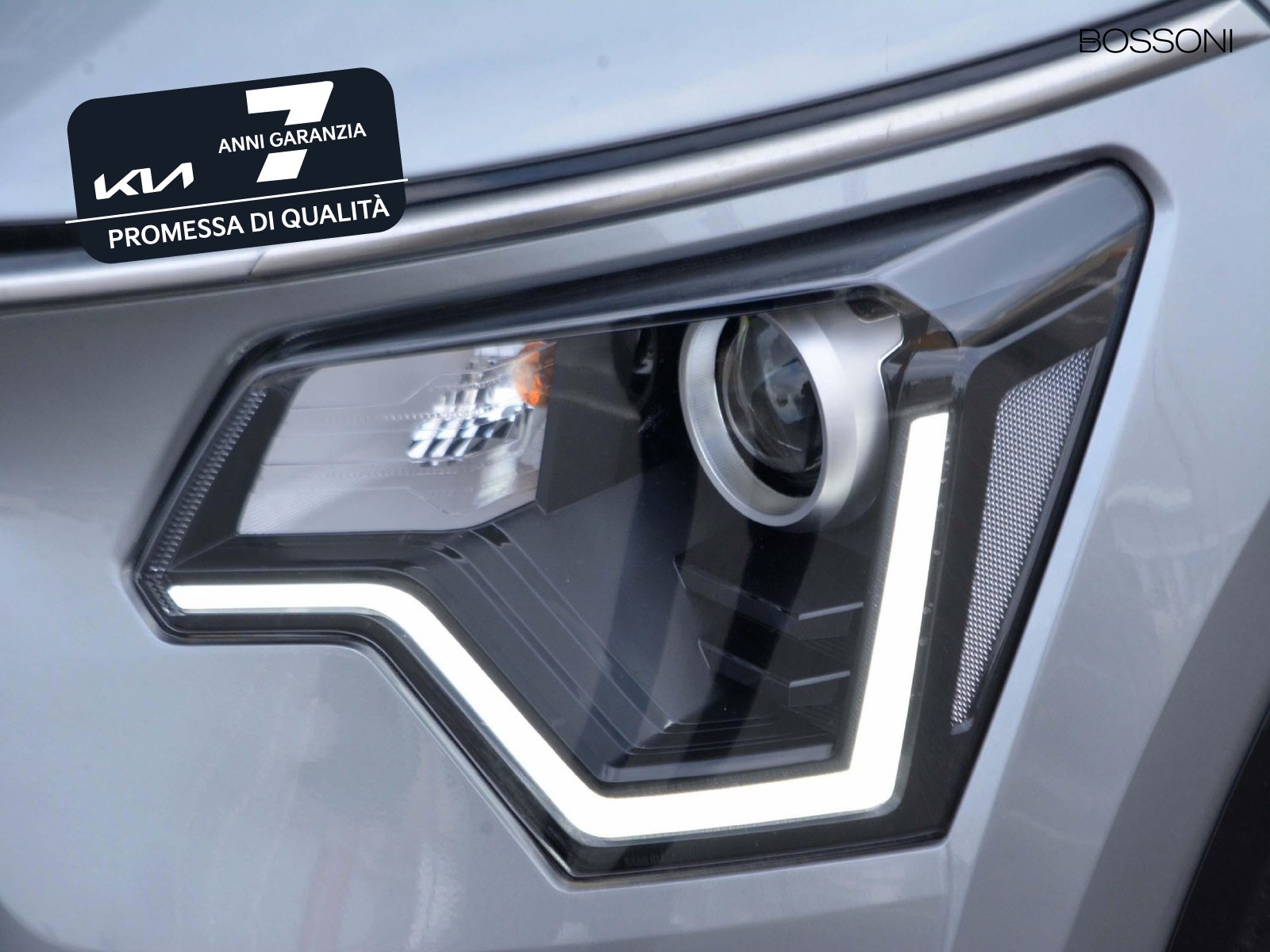 22 - Kia Niro 1.6 gdi hev tri-fuel 126cv style dct6