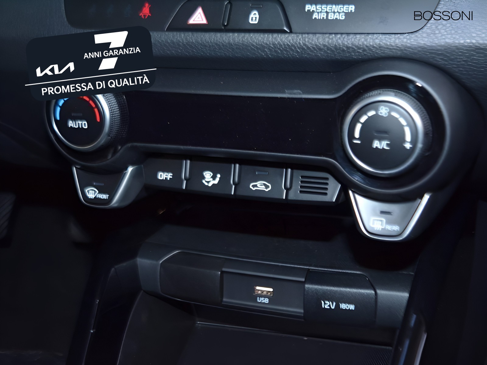 11 - Kia Stonic 1.2 mpi gpl 78cv style special edition