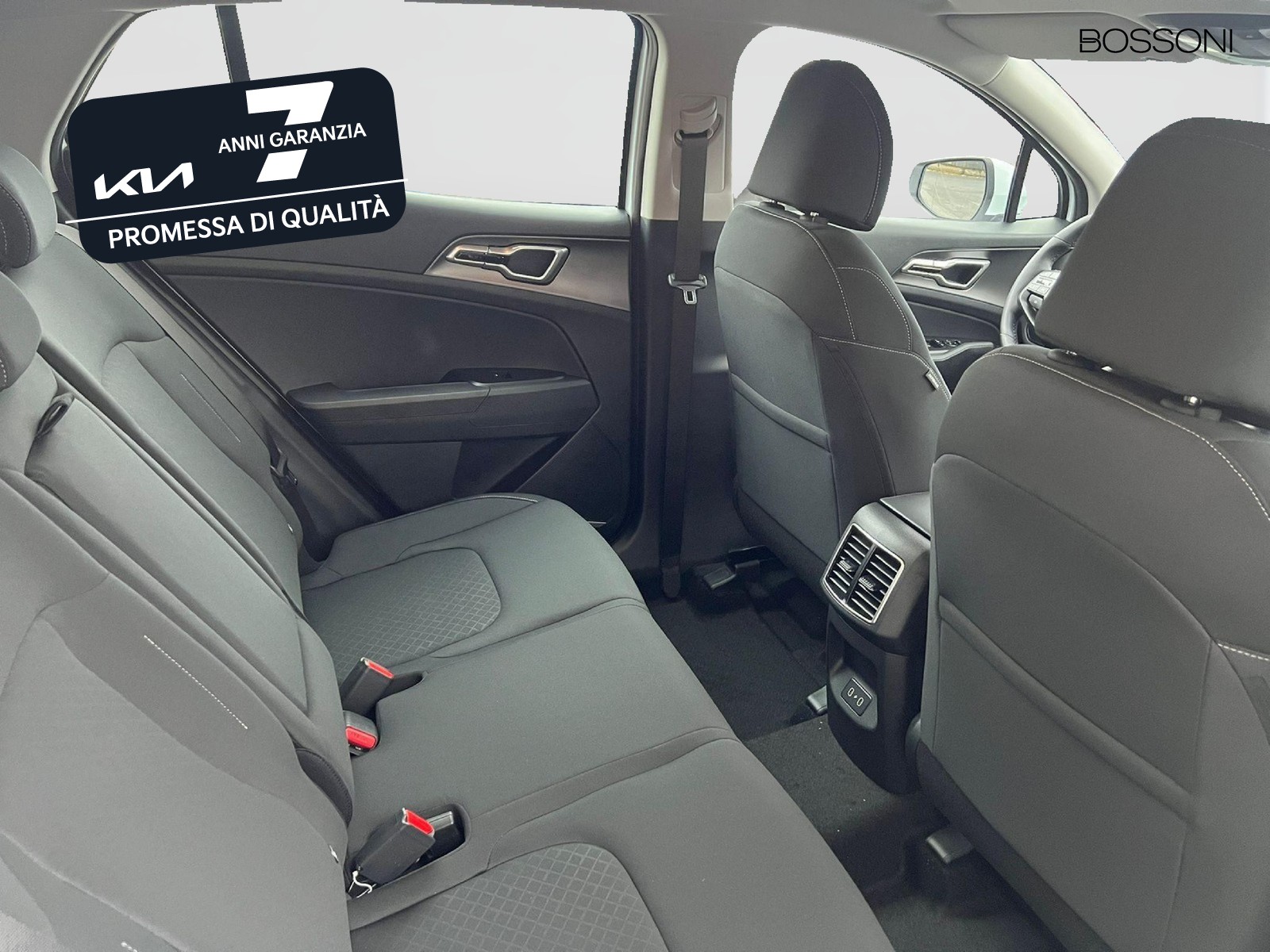 9 - Kia Sportage 1.6 crdi mhev business dct7