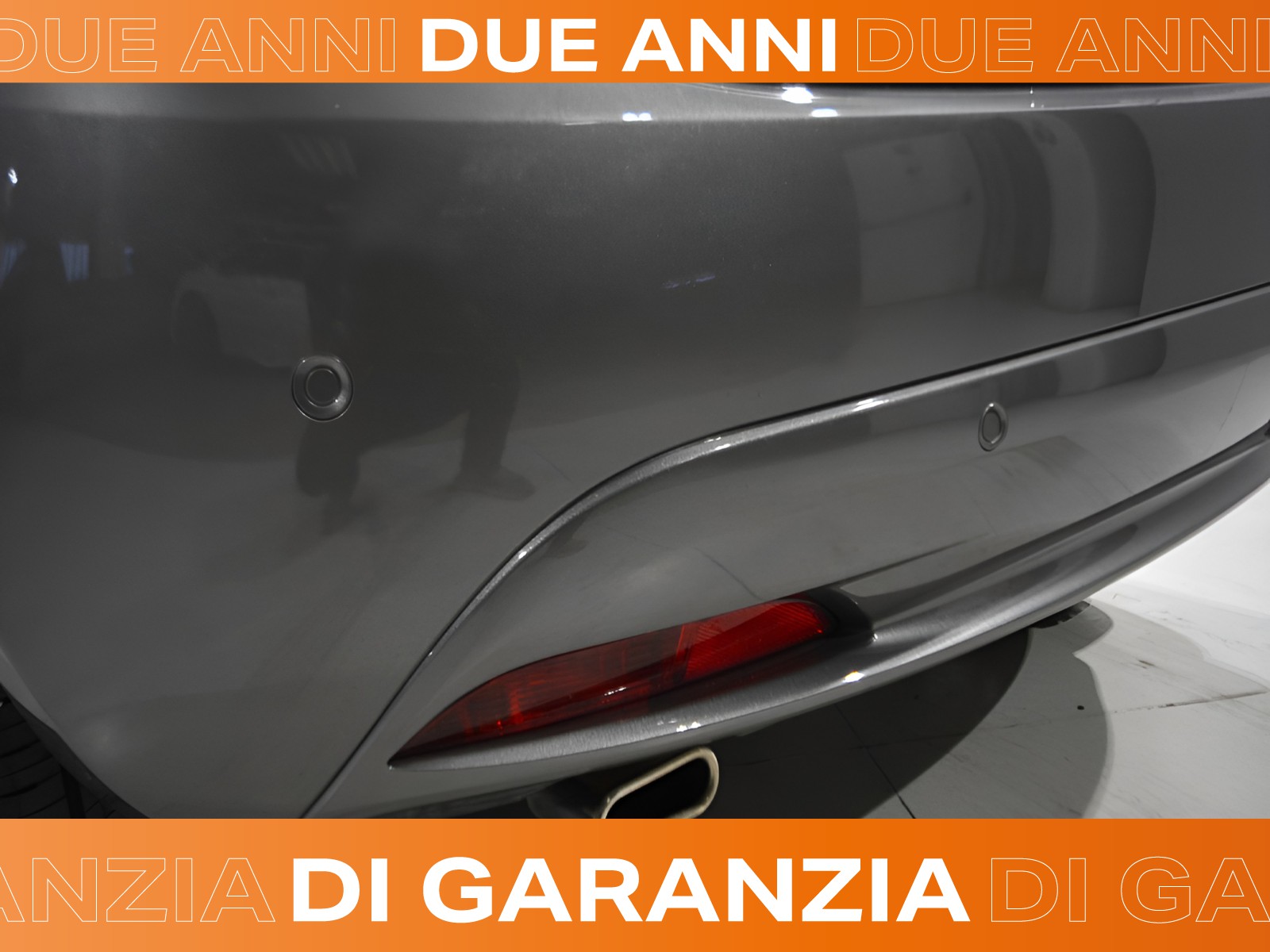 24 - Lancia Ypsilon 1.0 firefly hybrid 70cv platino s&s