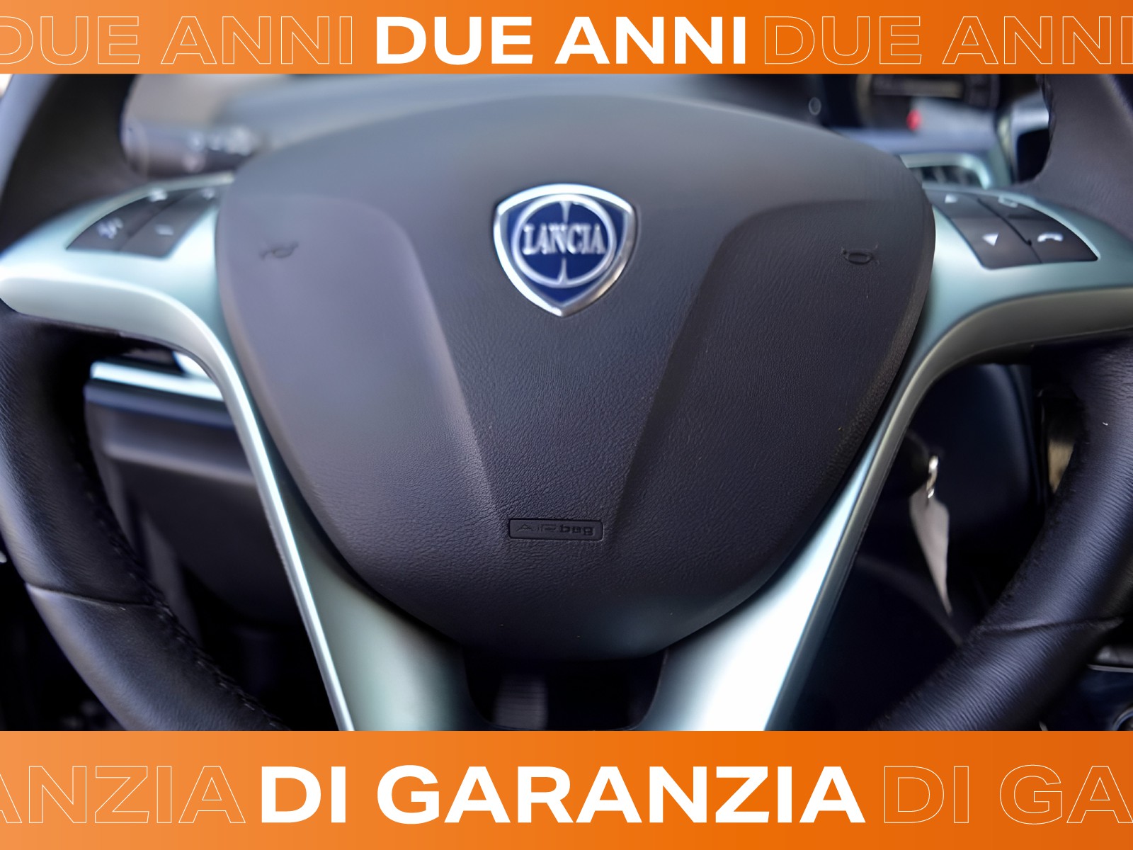 9 - Lancia Ypsilon 1.0 firefly hybrid 70cv platino s&s