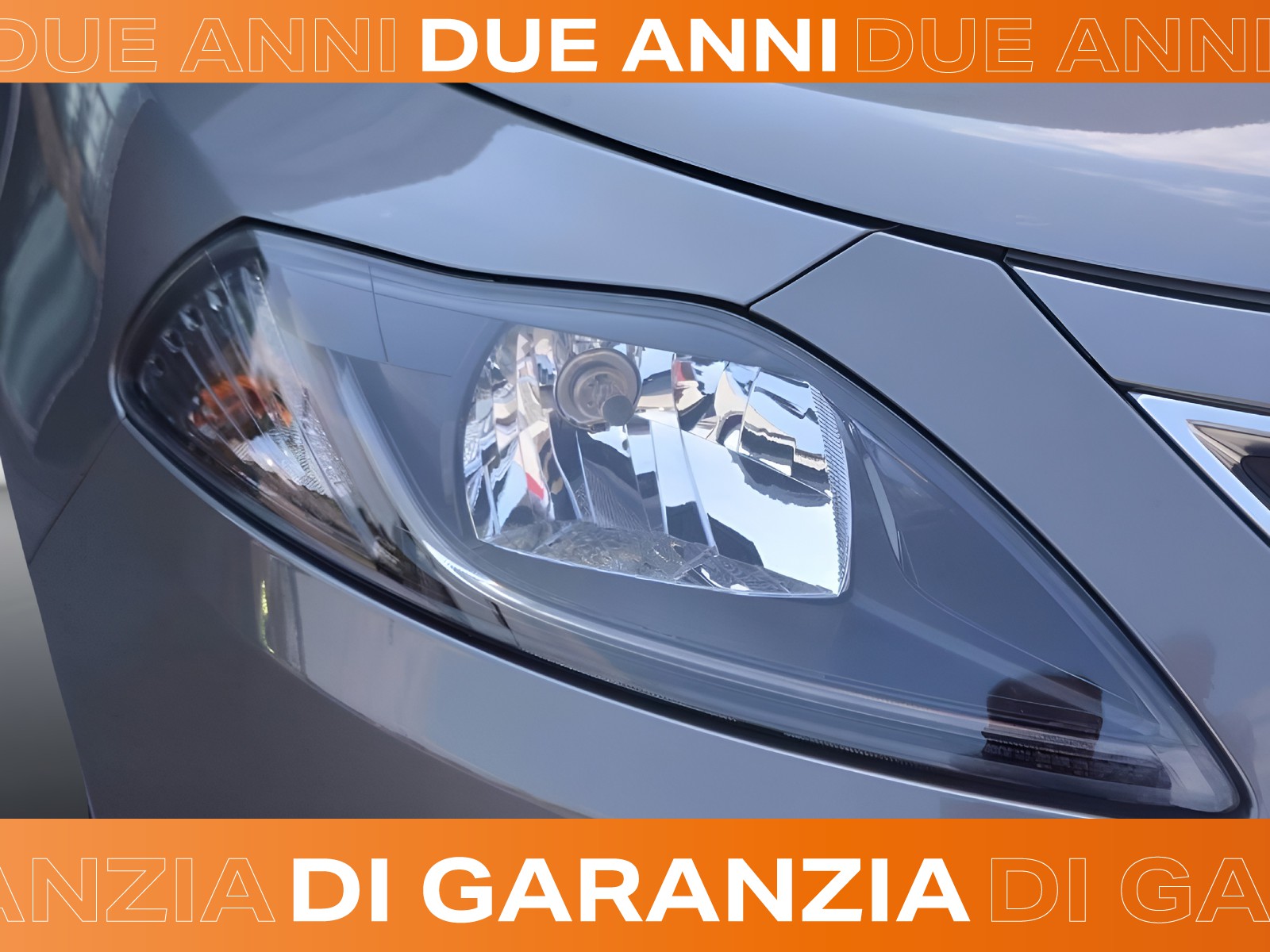 21 - Lancia Ypsilon 1.0 firefly hybrid 70cv platino s&s